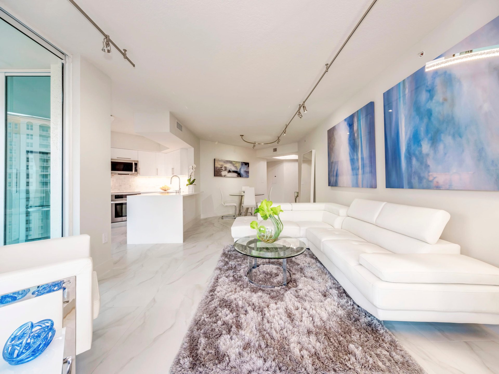 347 N New River Dr Unit: 1904
