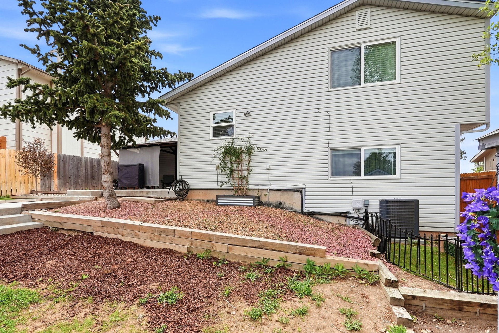 3820 Soft Breeze Way