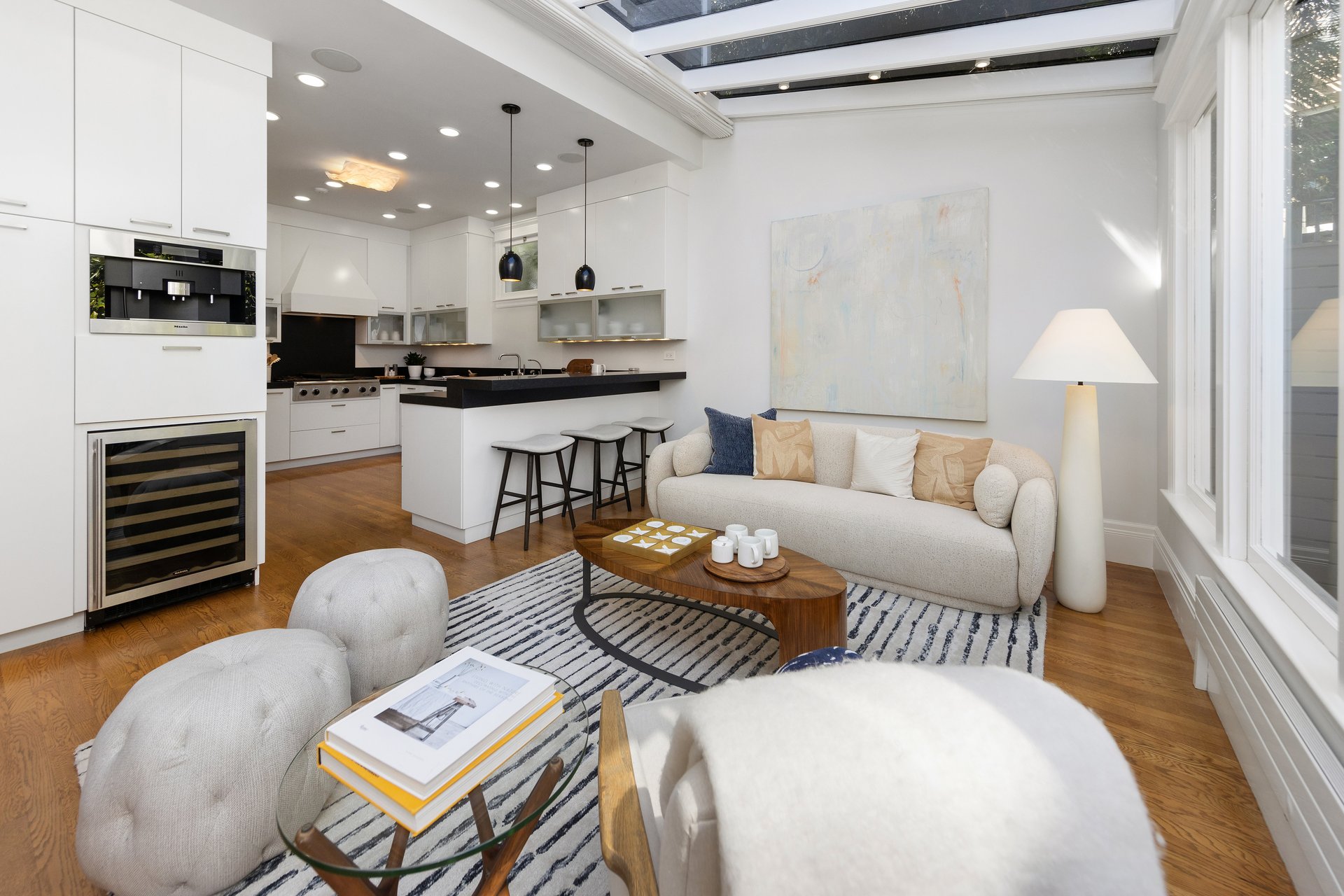 Pacific Heights Edwardian on a Prime Flat Block