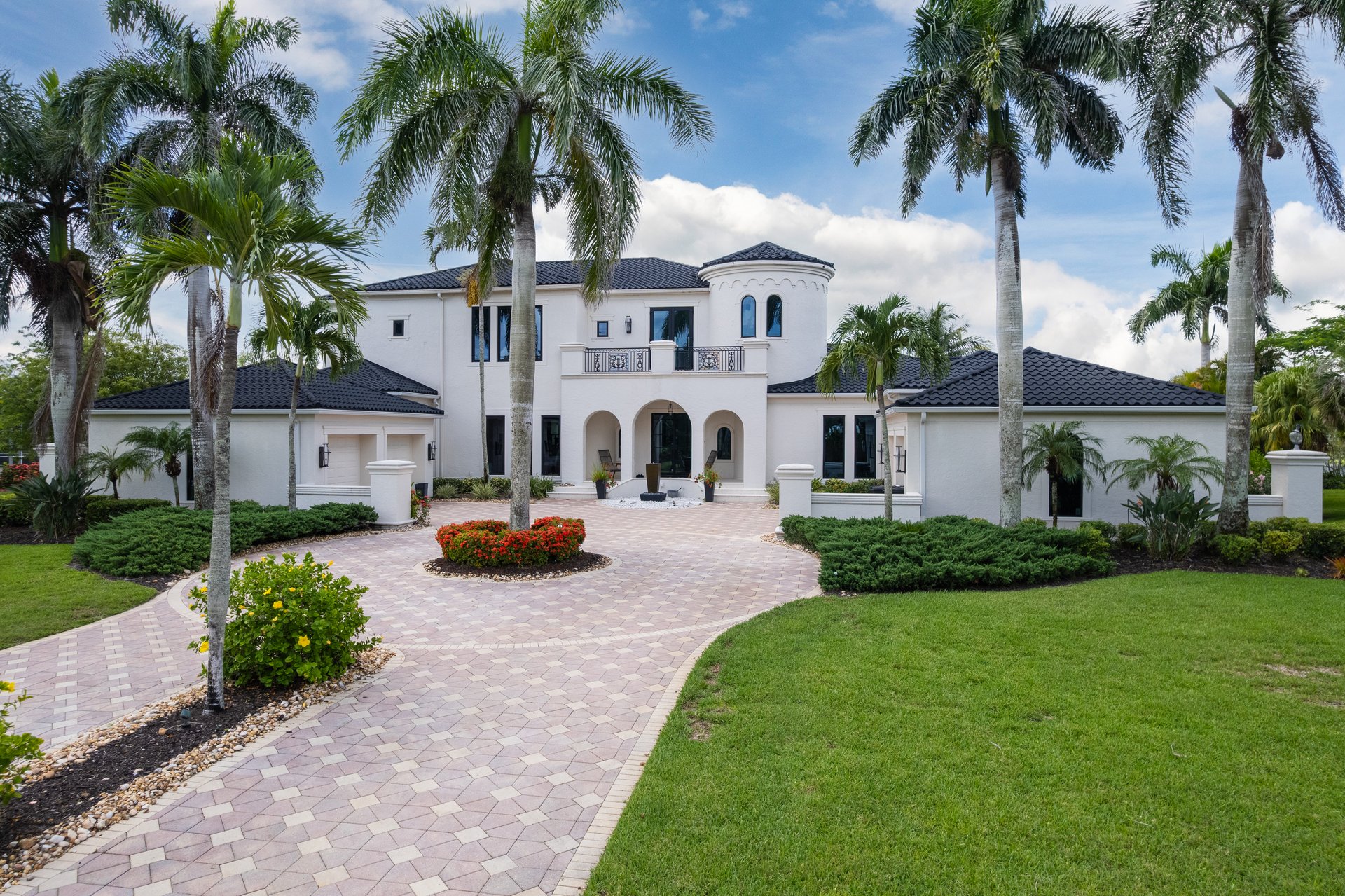 6921 Lake Devonwood Drive, Devonwood Estates 