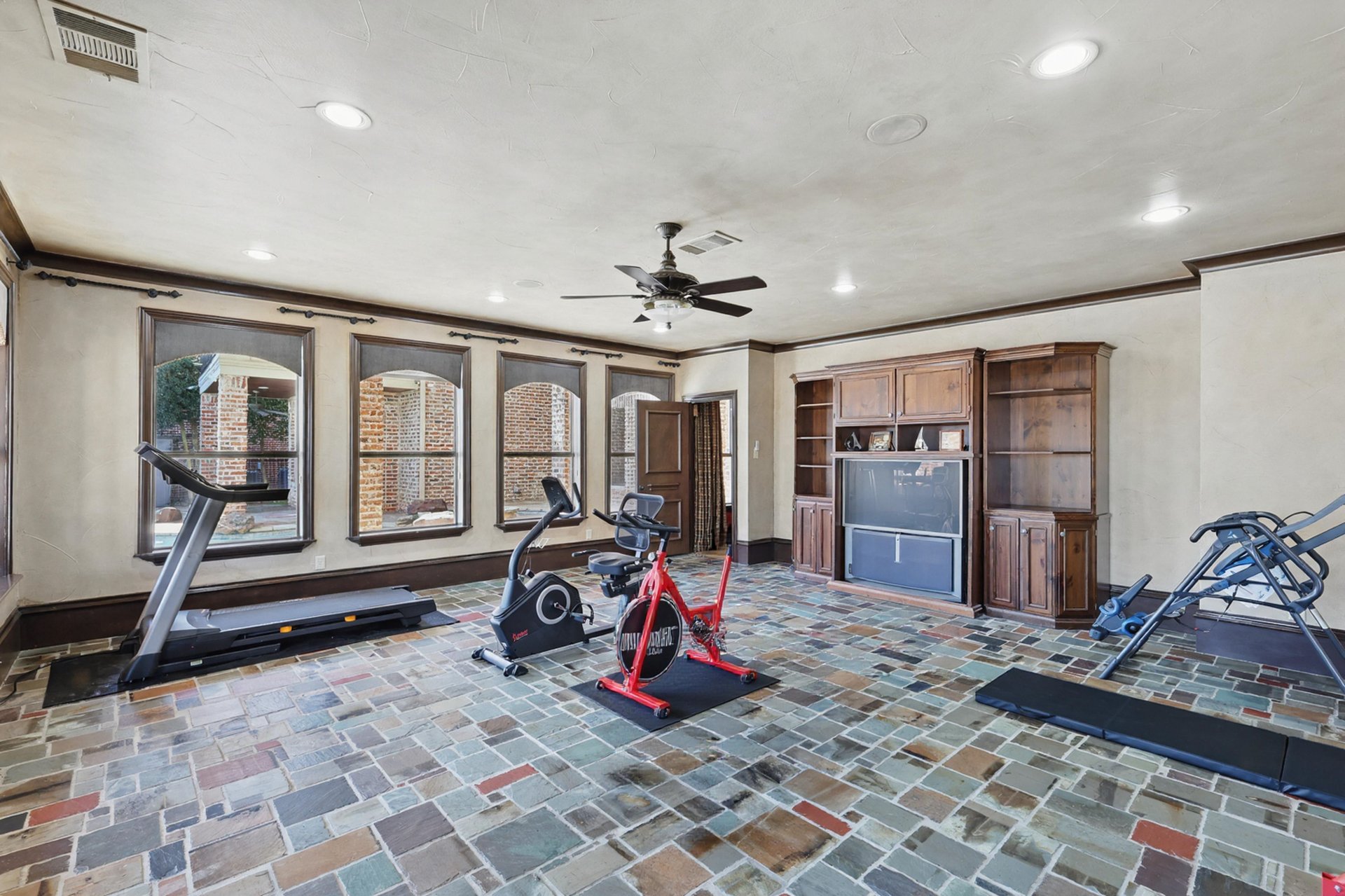 1070 Wagner Way