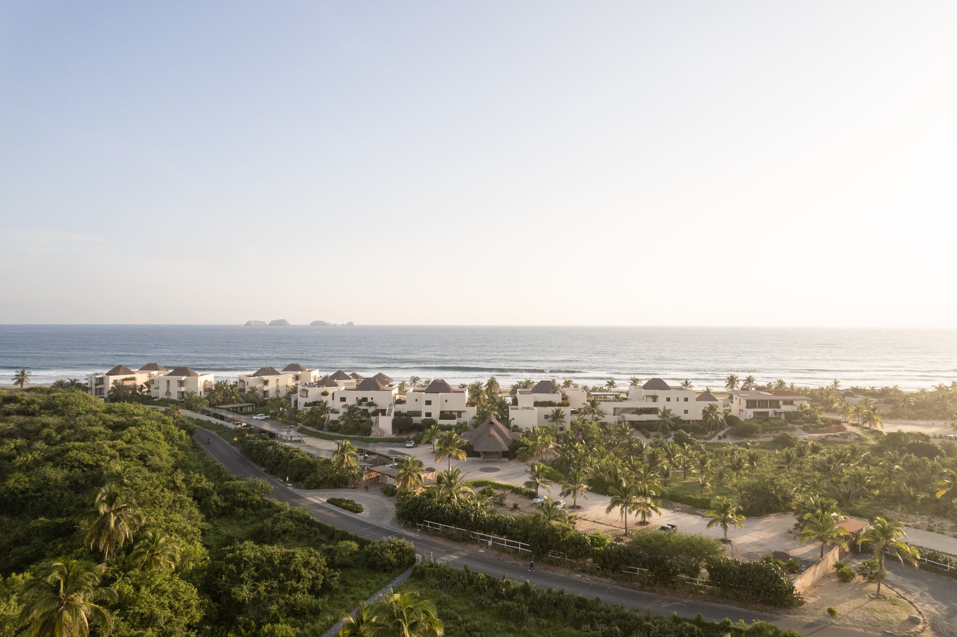 Marea Beachfront Villa B9