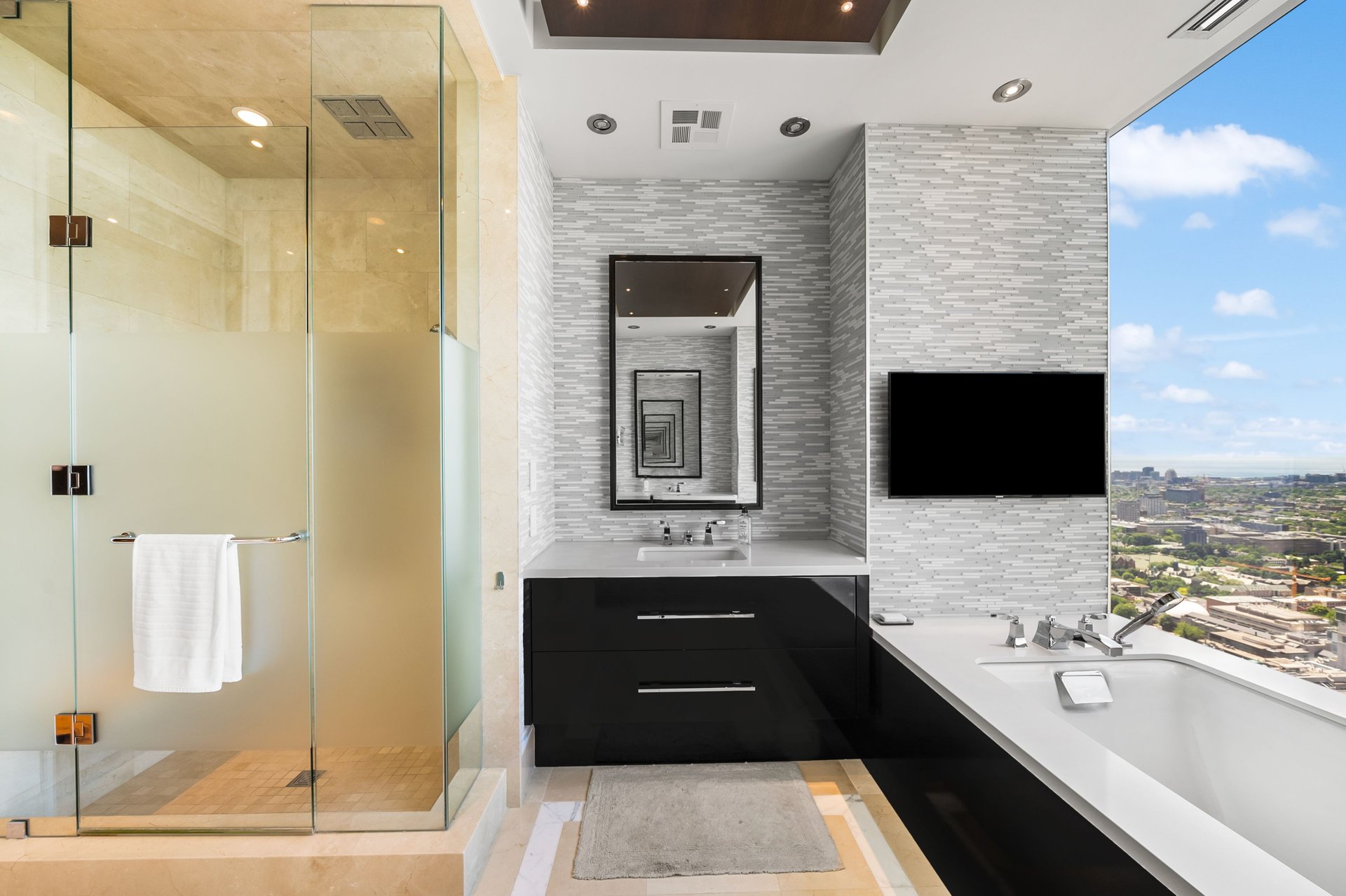 Four Seasons Residence
