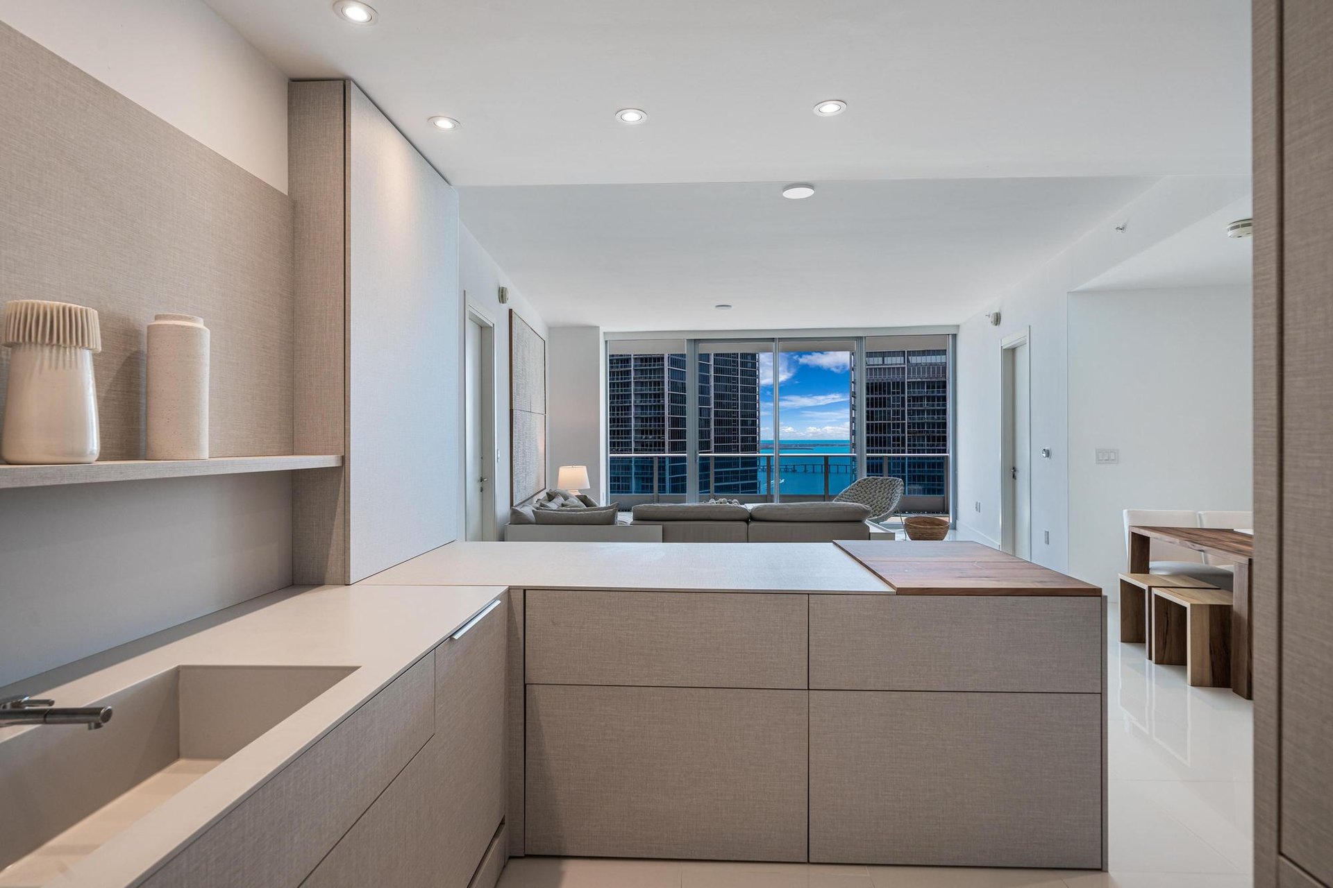 Epic Residences, #4704