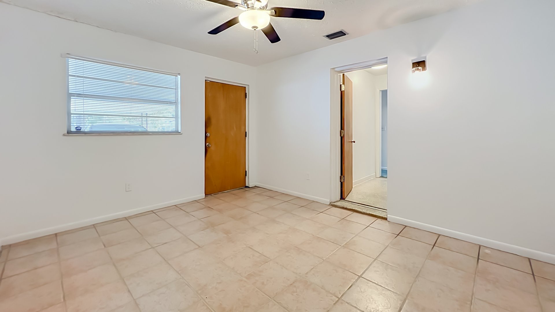Colonialtown 3-Bedroom 1.5-Bathroom Home with Terrazo Floors