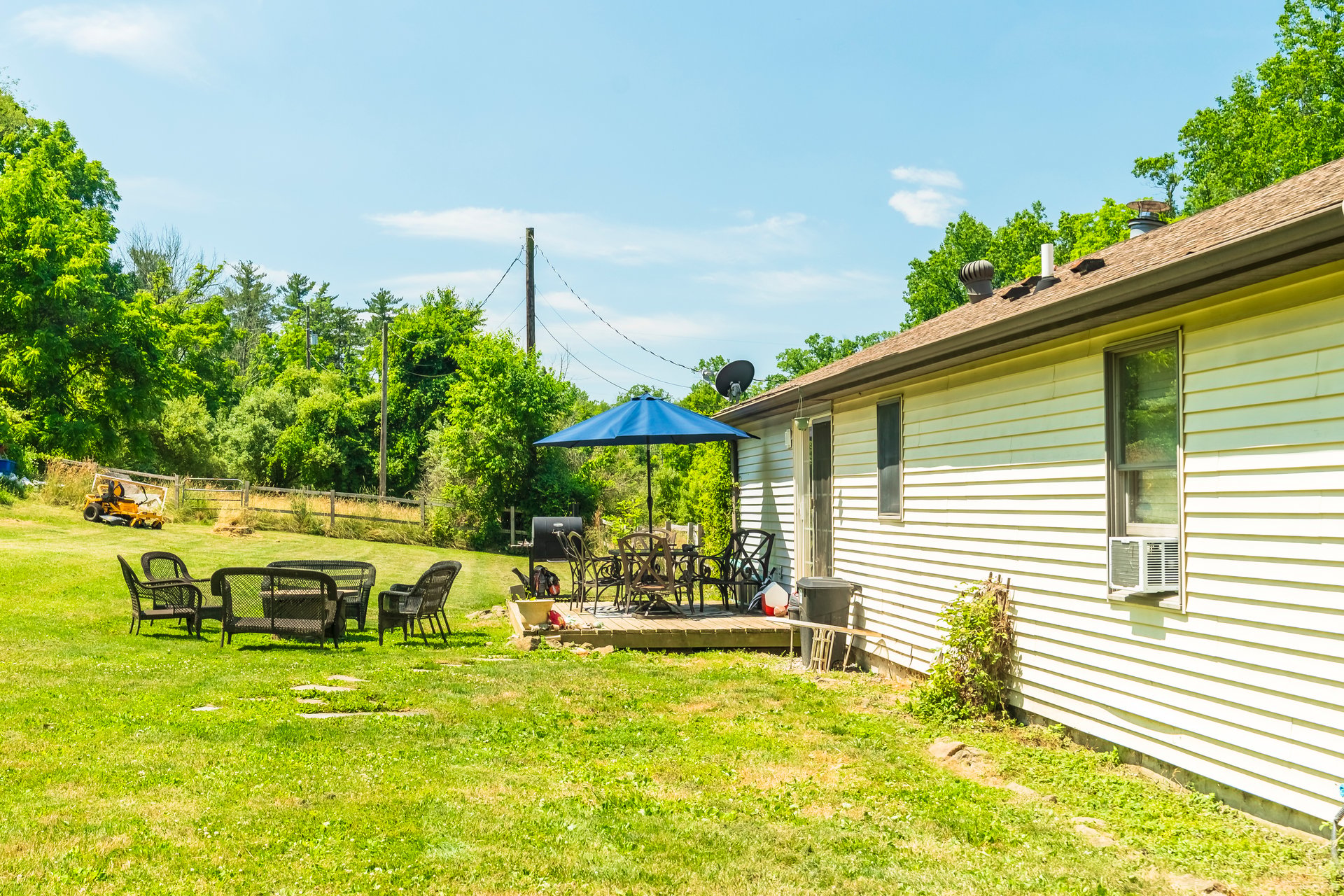 3844 Kozy Korner Road