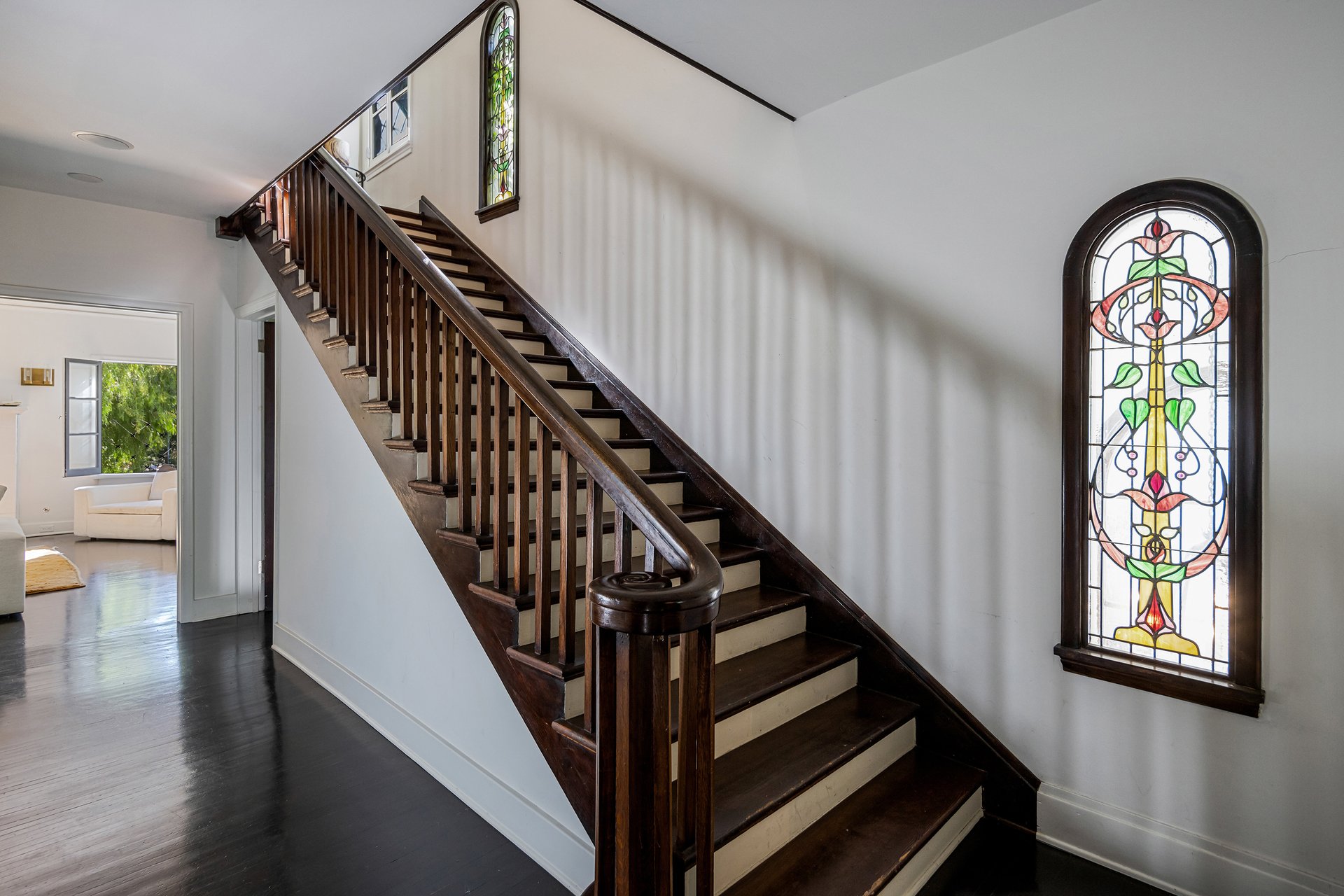 1930 Laurel Canyon Blvd, Hollywood Hills