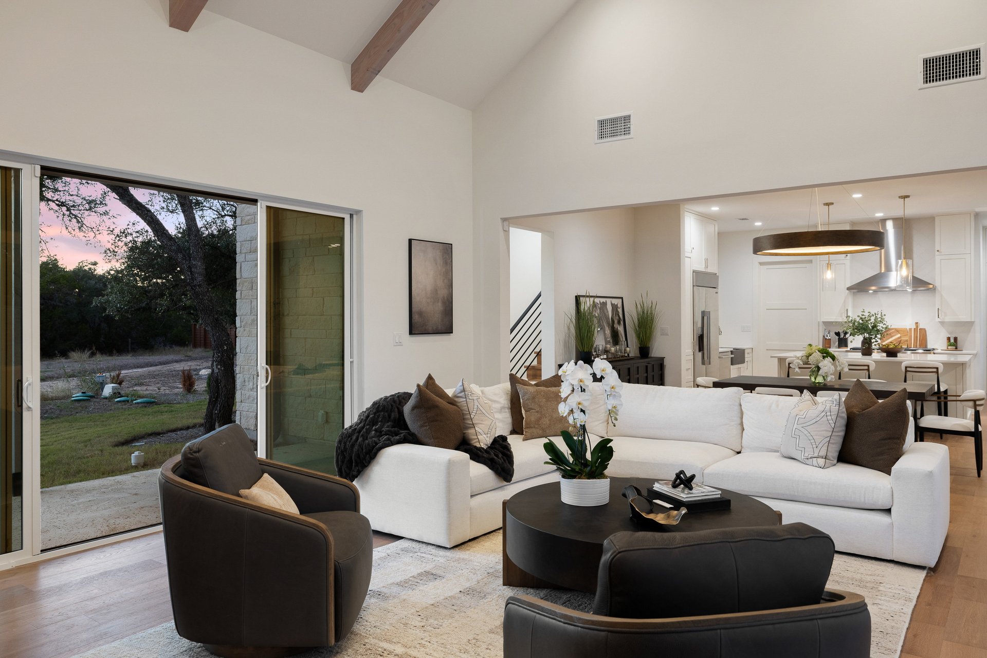 The Pearl of Fitzhugh Place