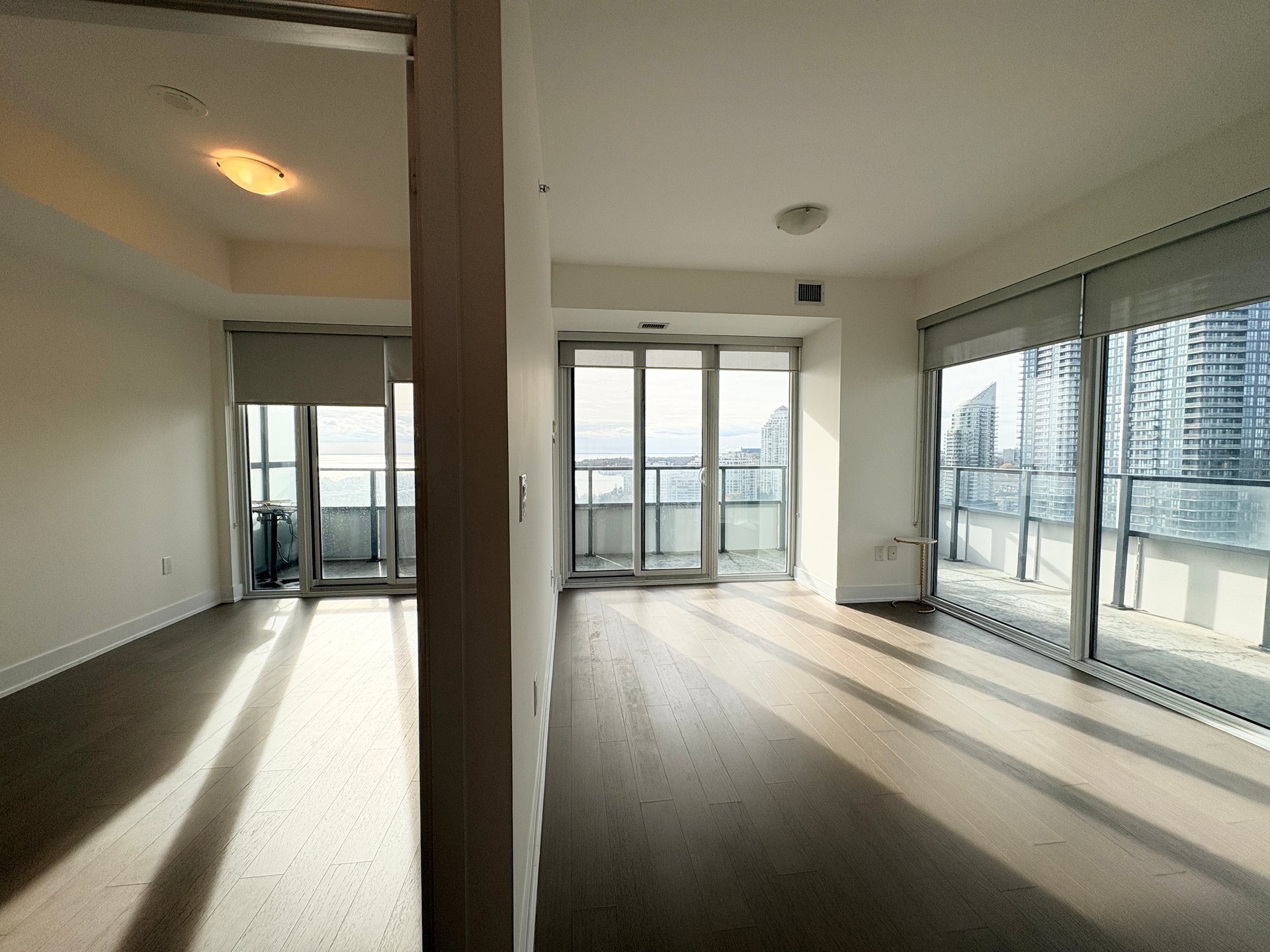 20 Shore Breeze Drive 1502