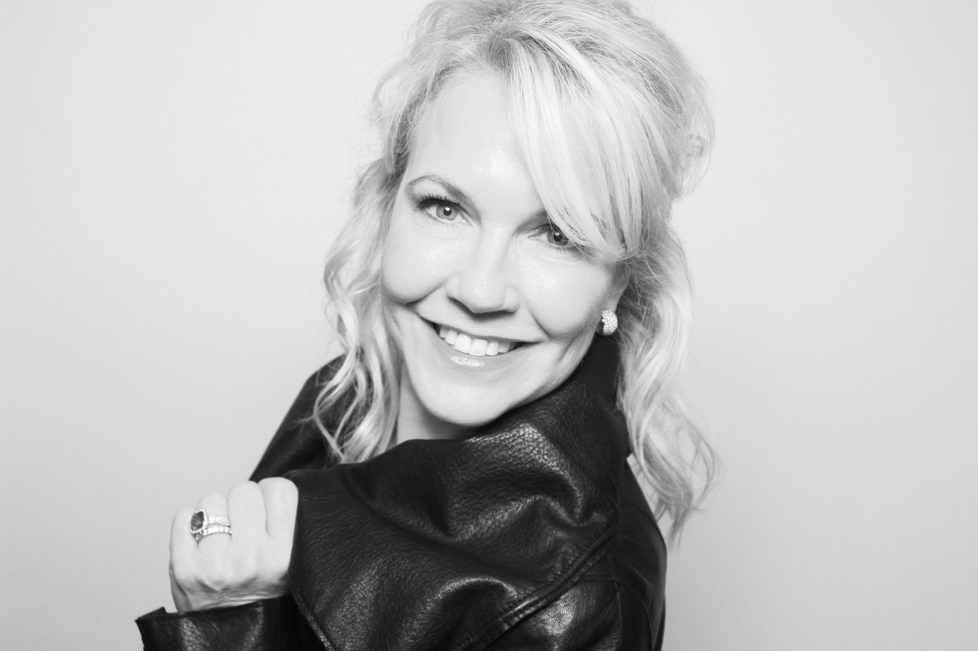 Francher Perrin Group Luxury Properties Compass