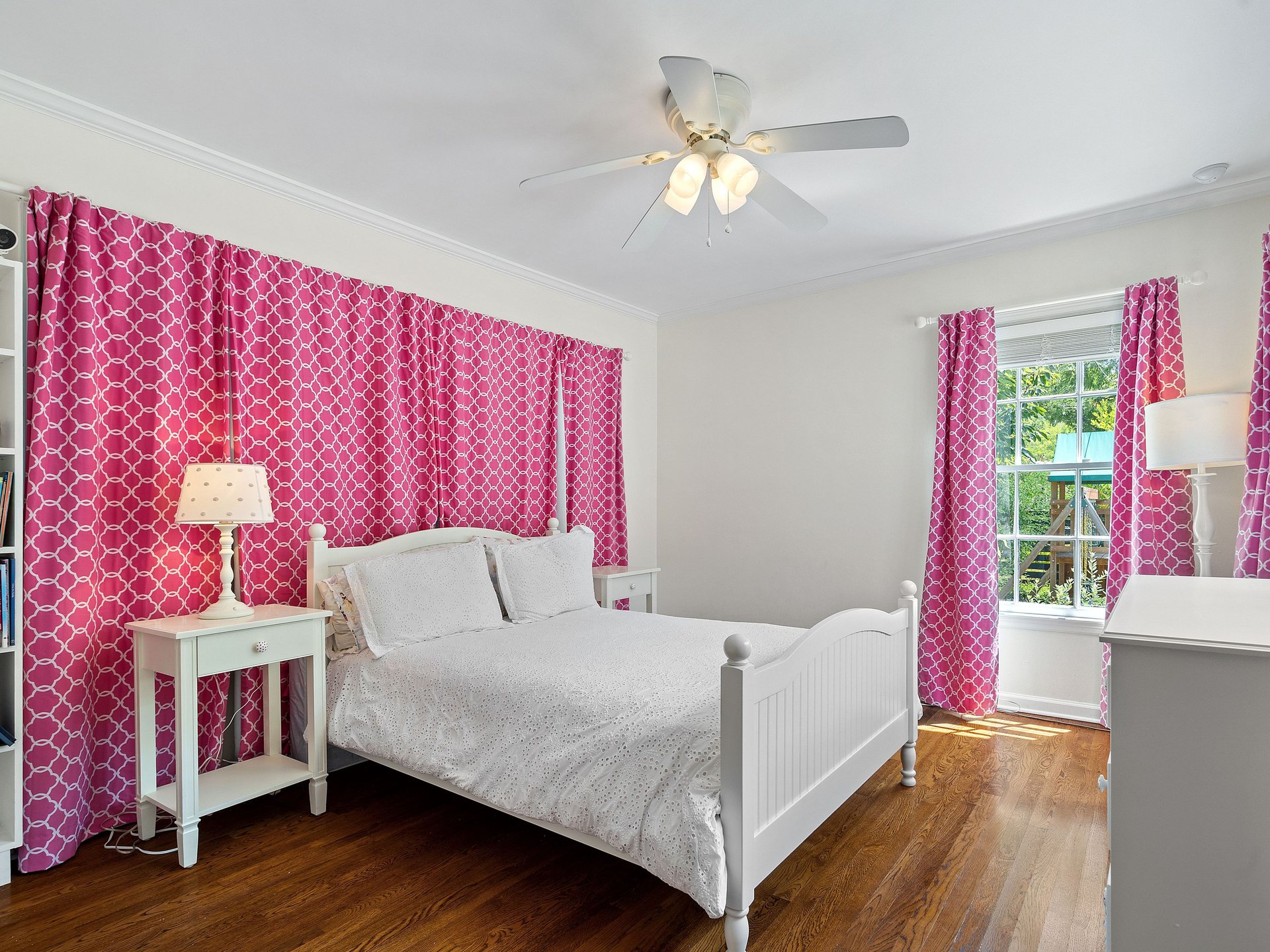 Modern Elegance in Bryker Woods