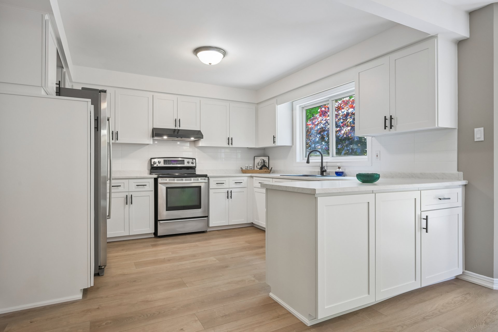 Unbeatable location in Glen Abbey!