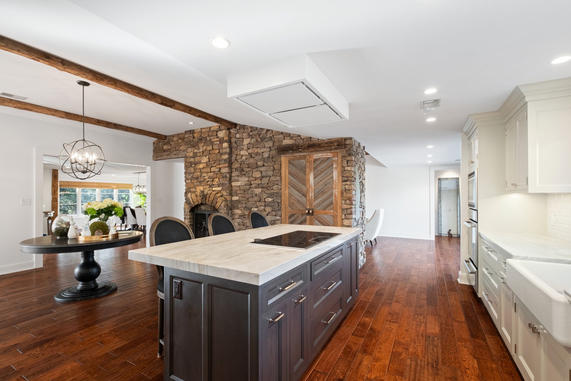 Sprawling Town & Country Ranch on 1.3 Acres with Pool