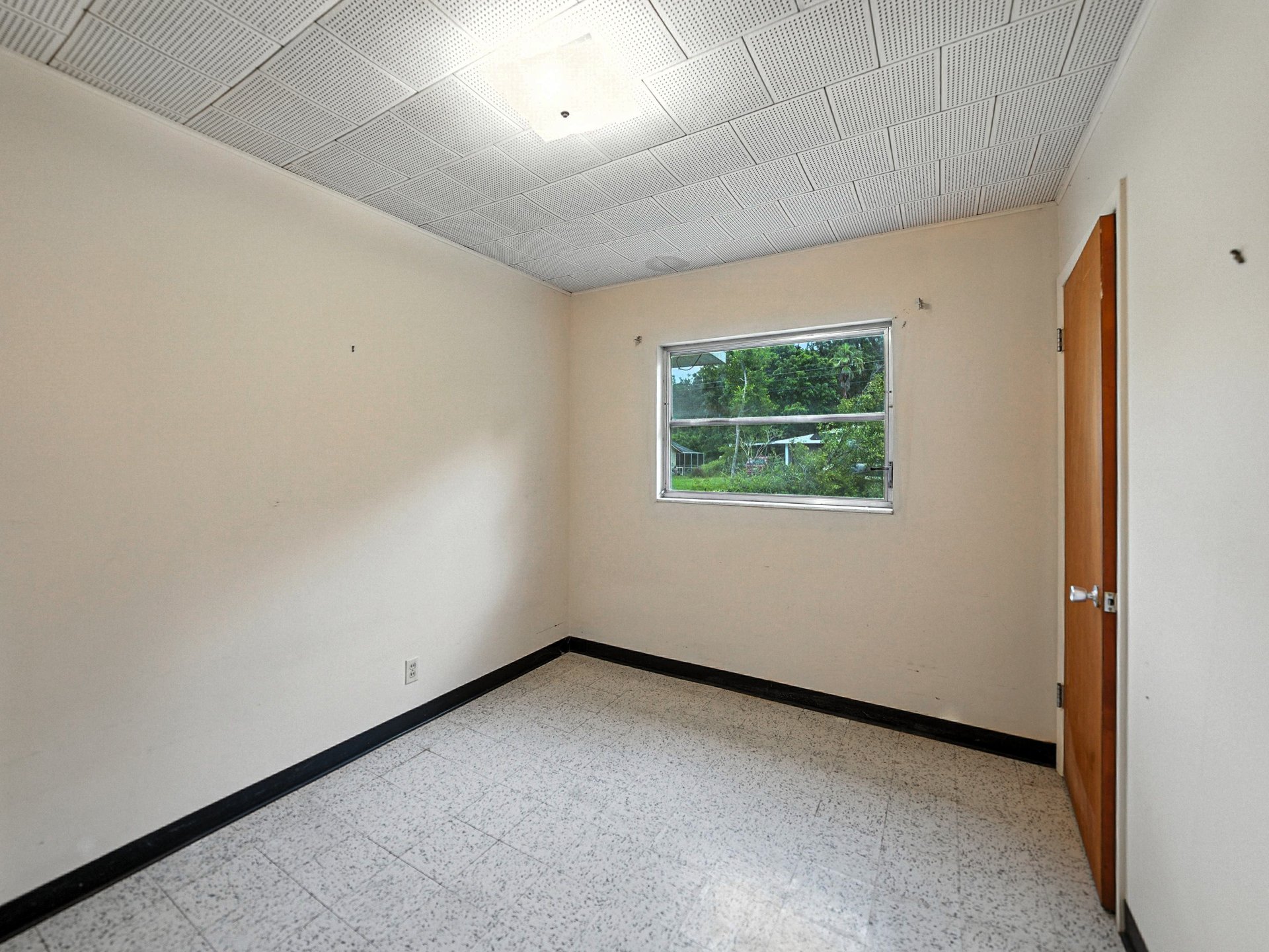 11321 SALLY RD