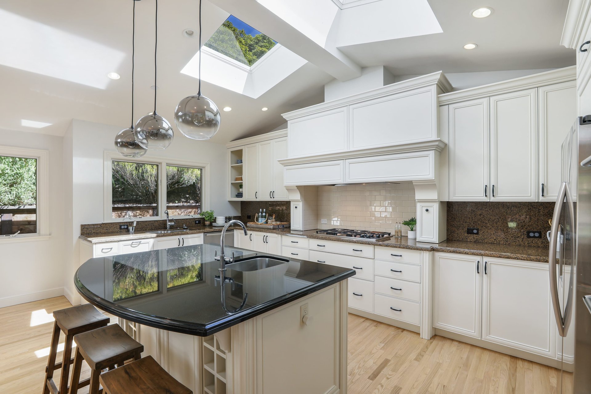 Prime Tiburon Location