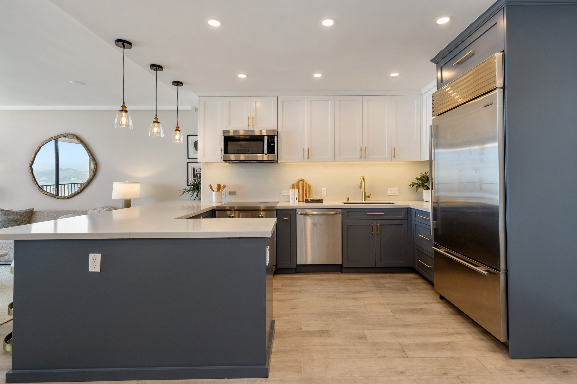 Updated Russian Hill View Residence