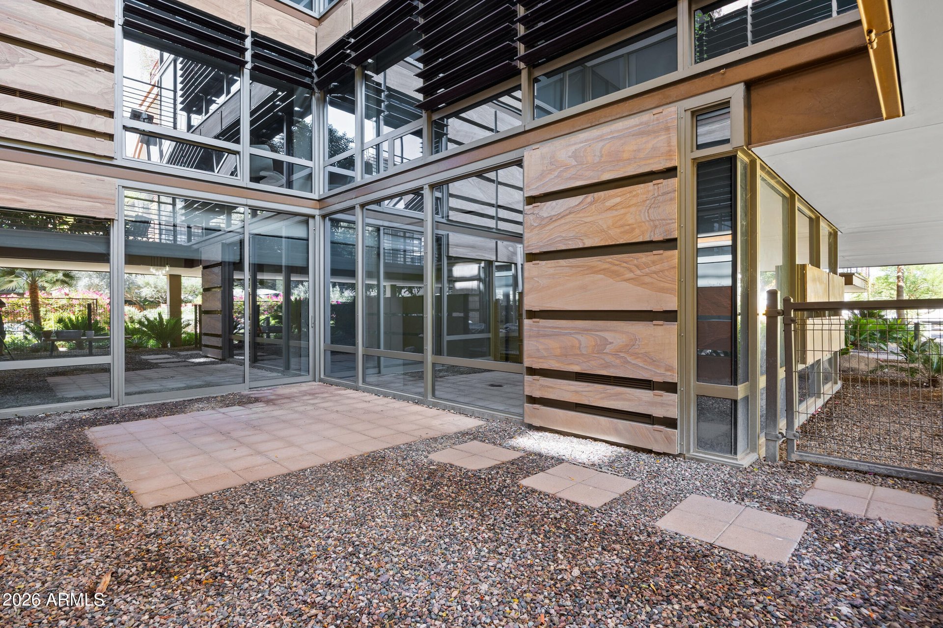 7161 E Rancho Vista Dr, #1004