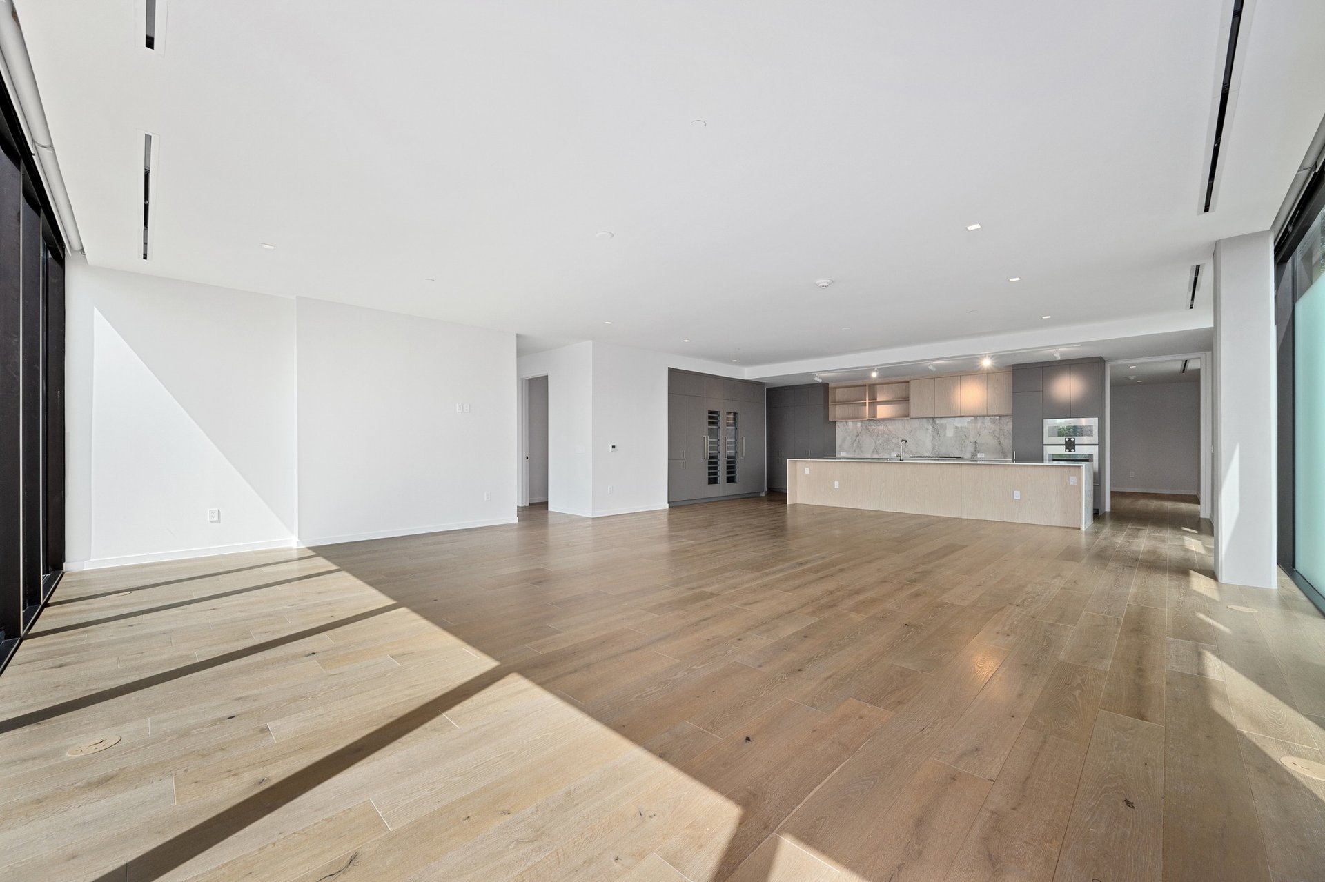 1006 Baylor Street #304