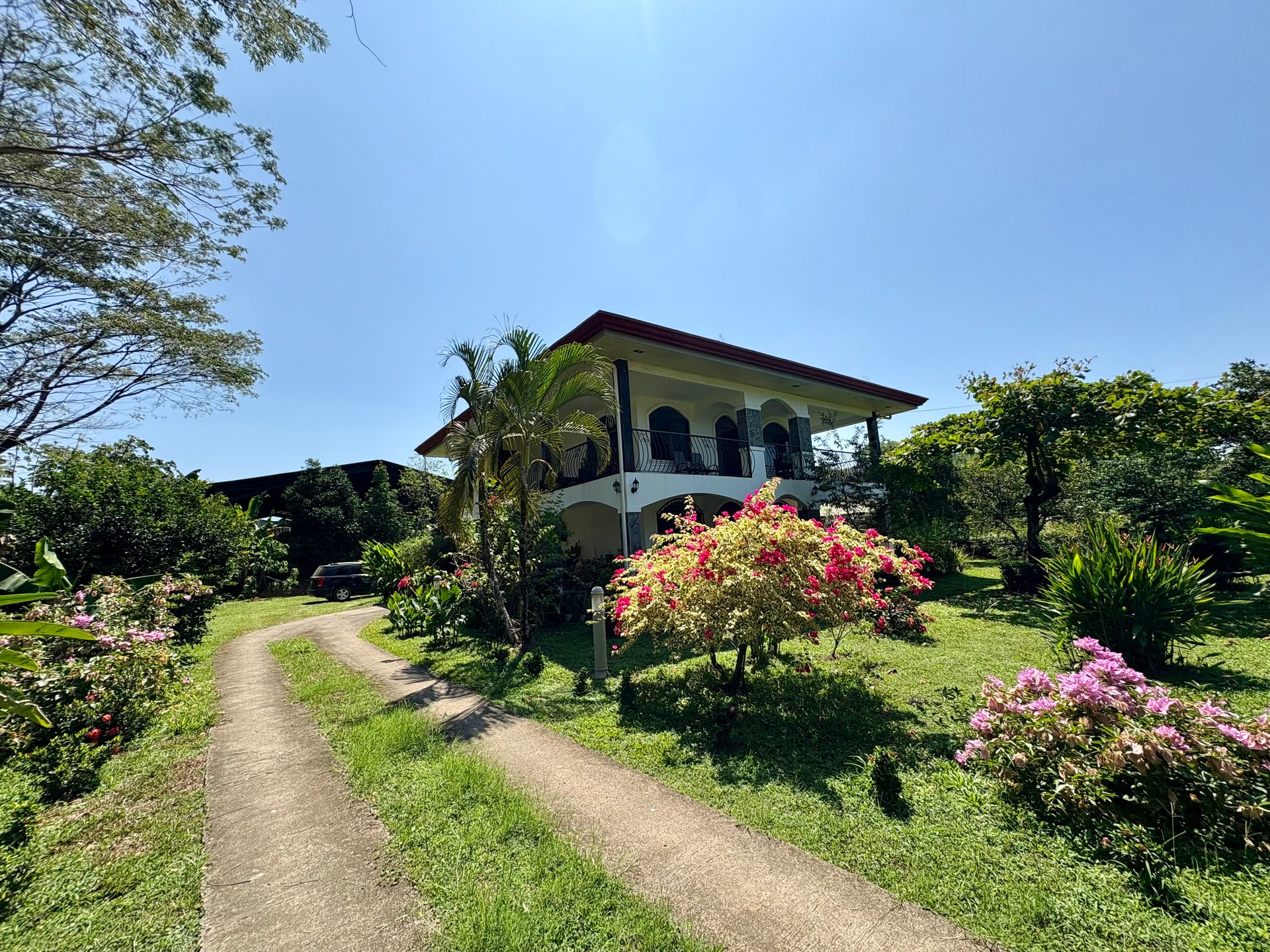 The Epitome of Costa Rica Living