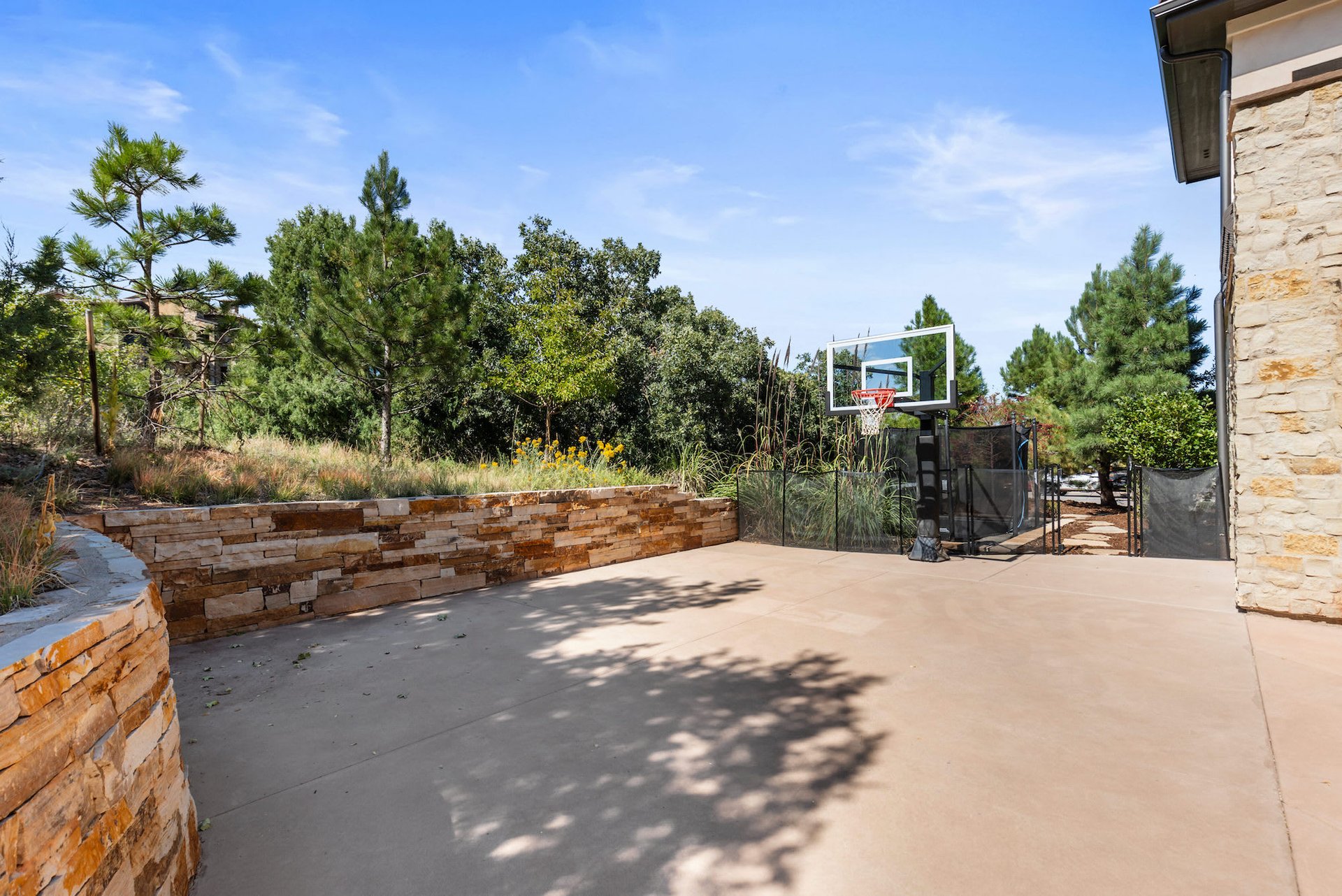 11164 Beatrice Court