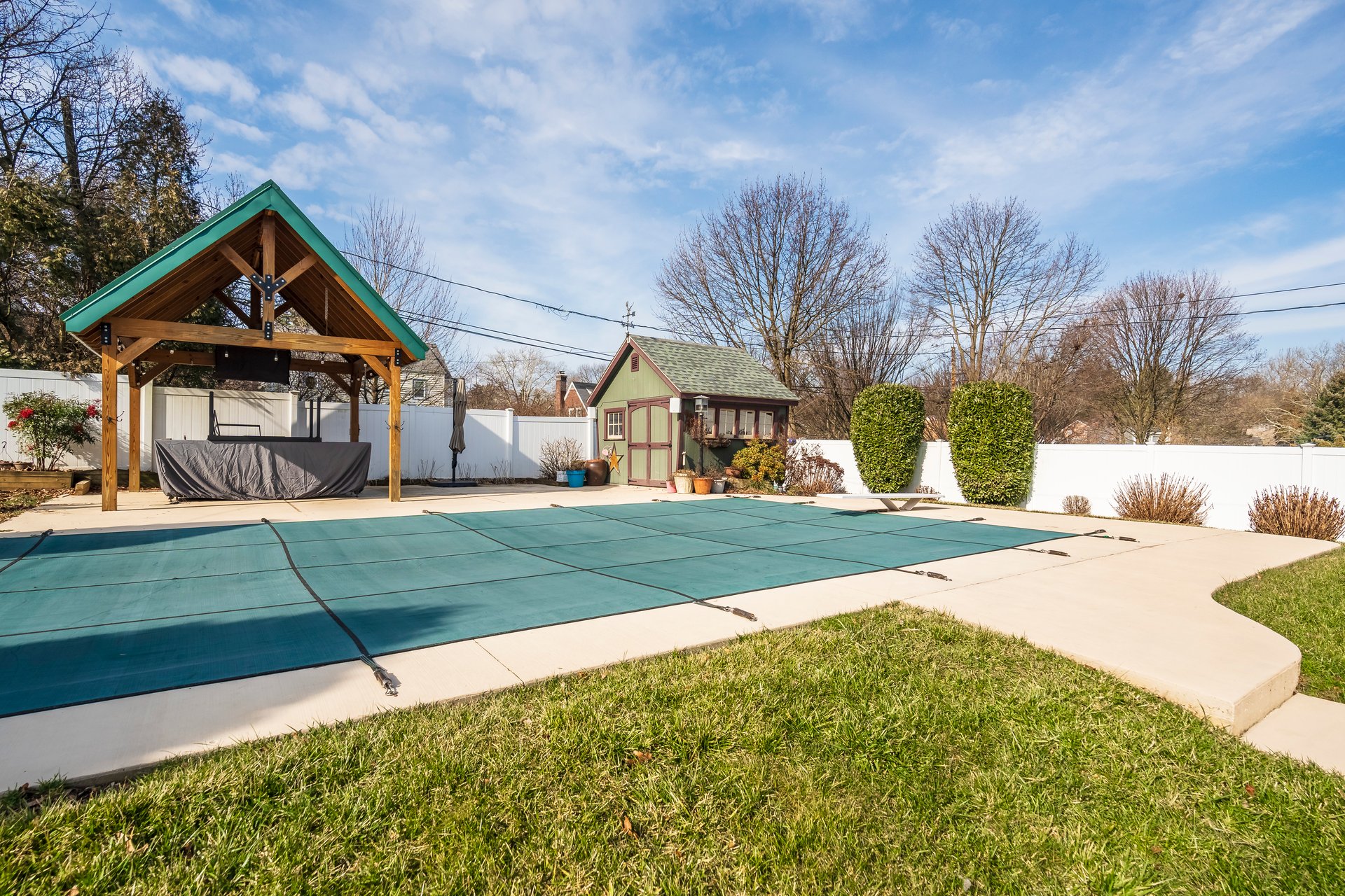 1133 Highland Avenue