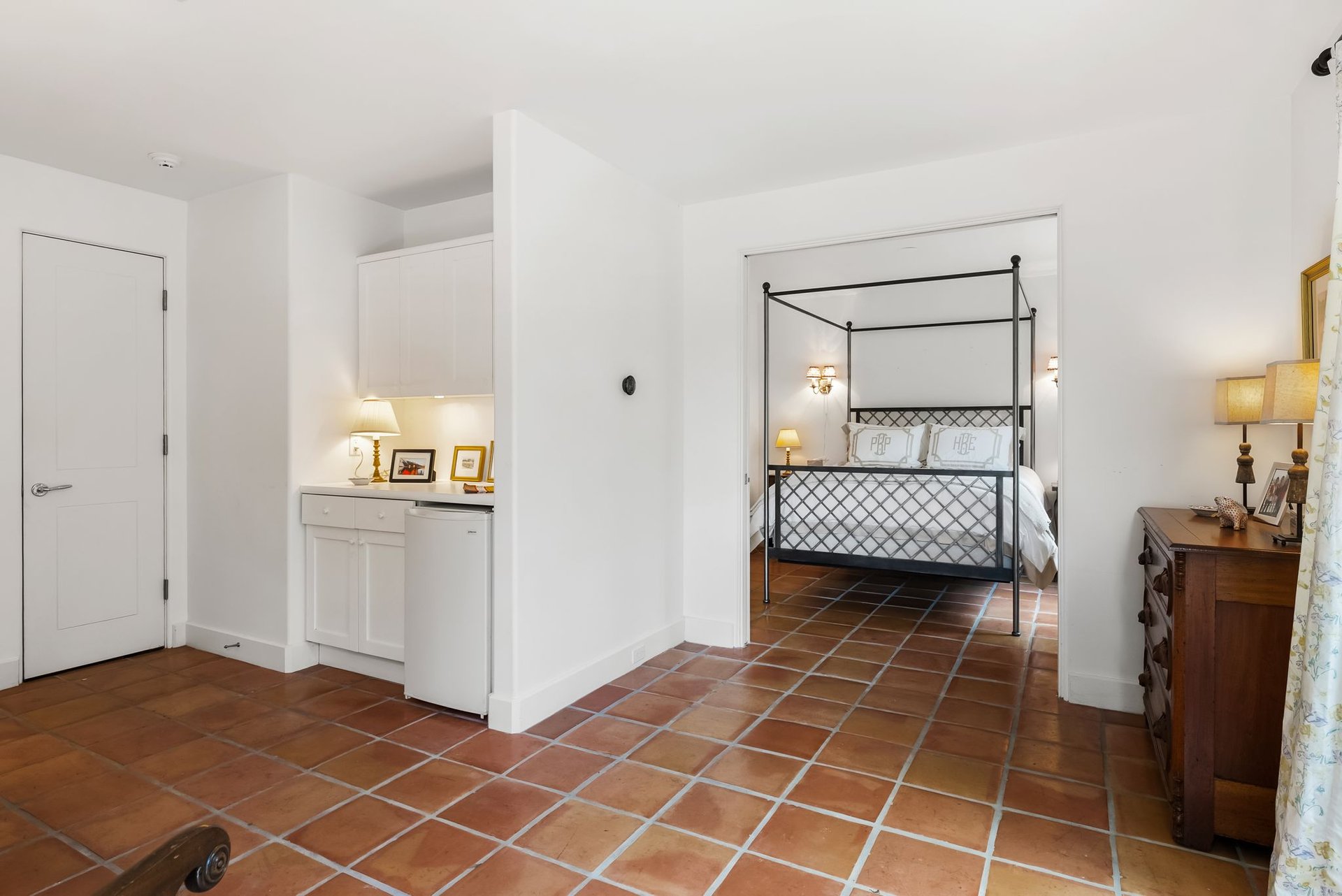 698 Windsong Trail