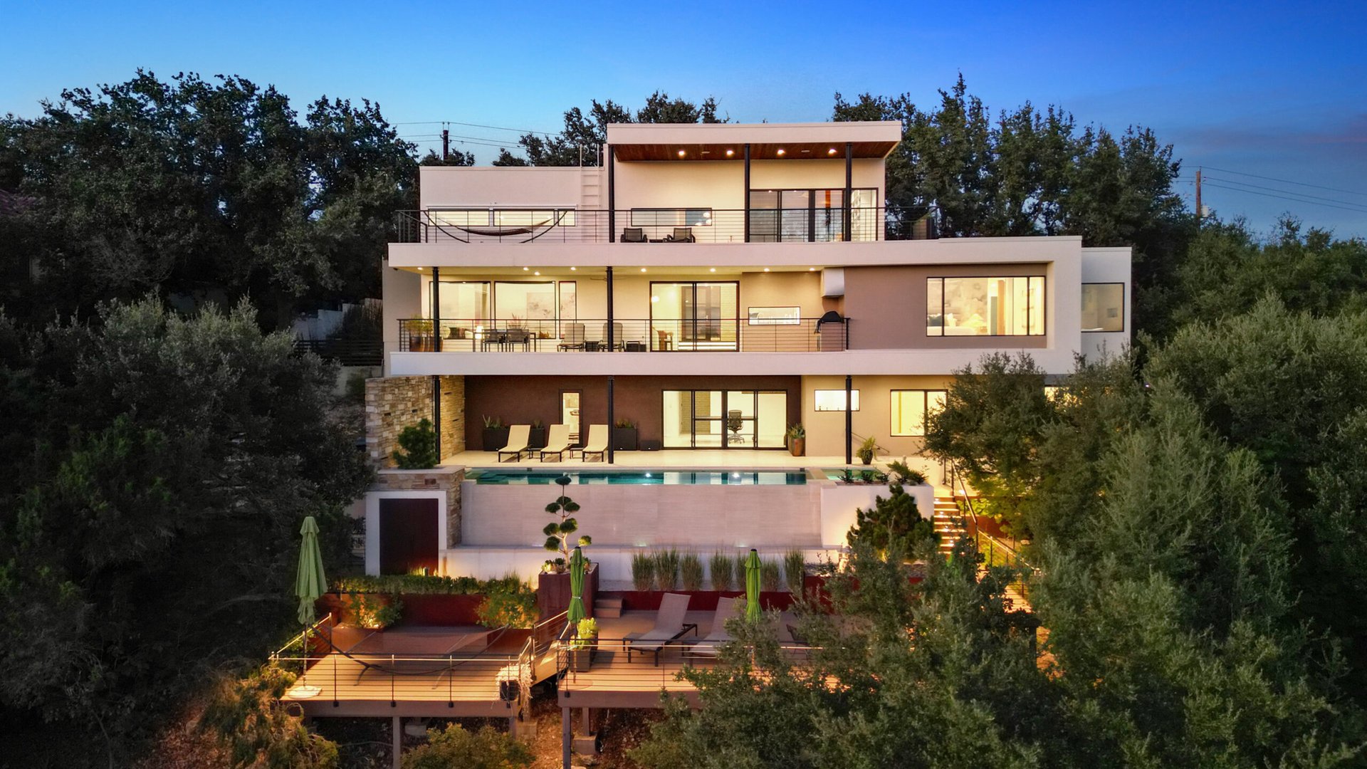 Modern Architecture Meets Hilltop Views