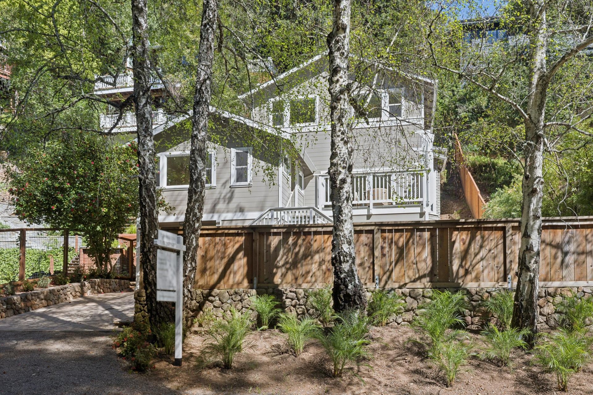 334 West Blithedale