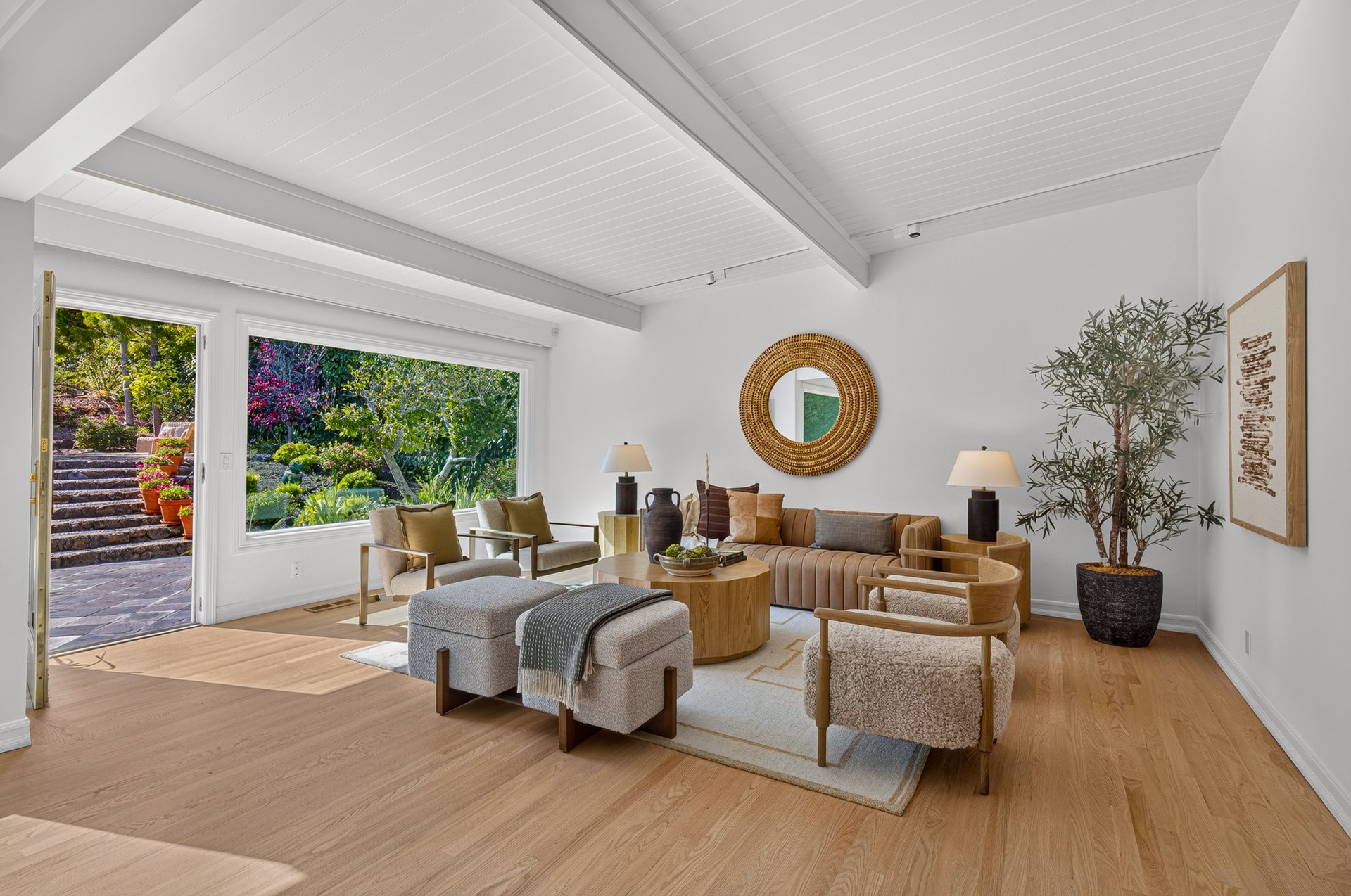 Belvedere Gem on an Incredible Lot