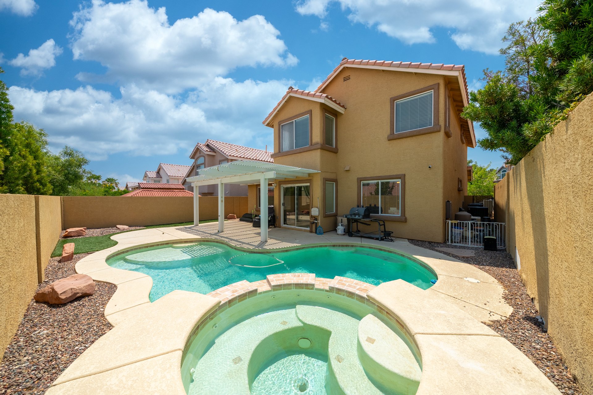 10412 Mountain Lodge
