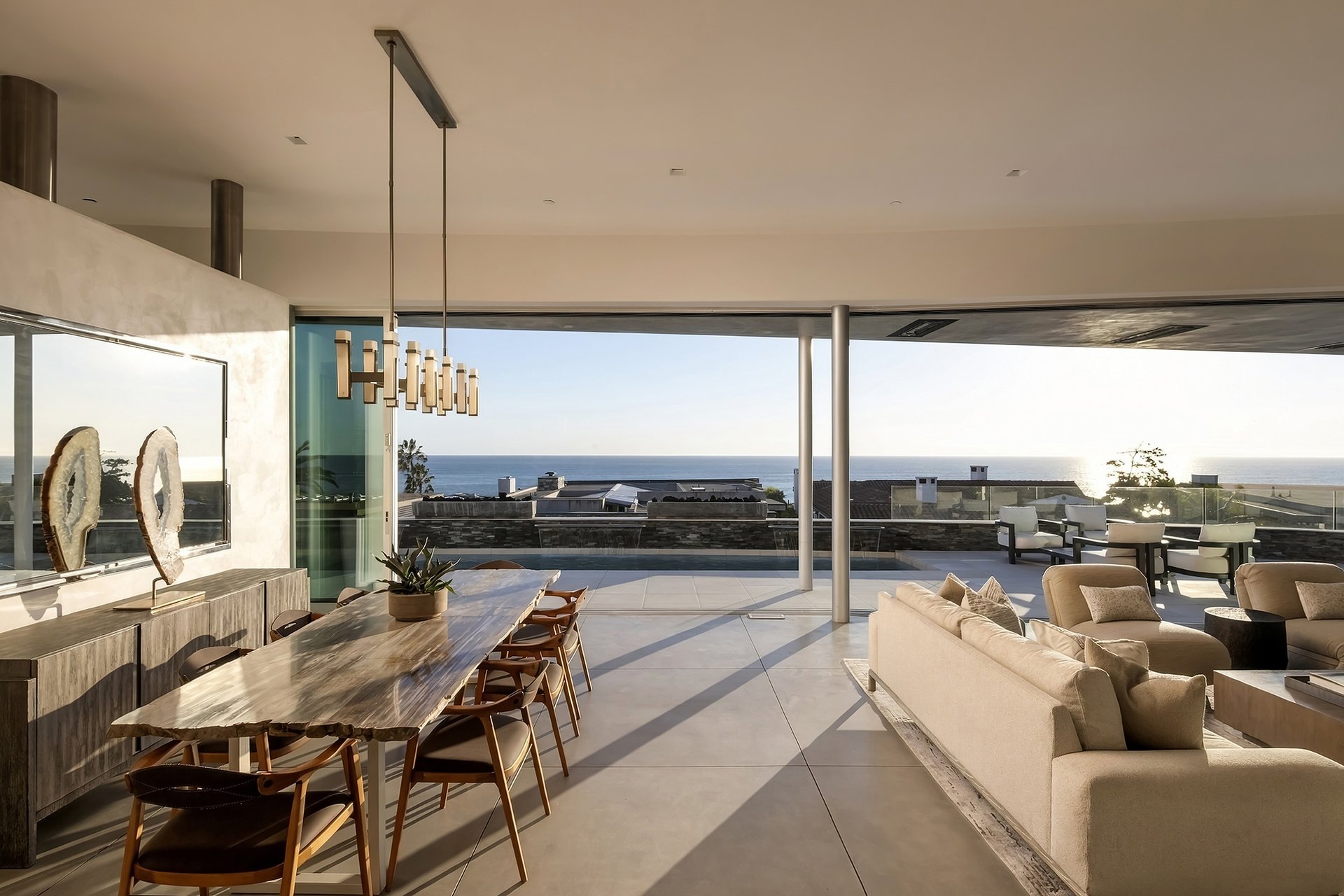 305 Calle Francesca