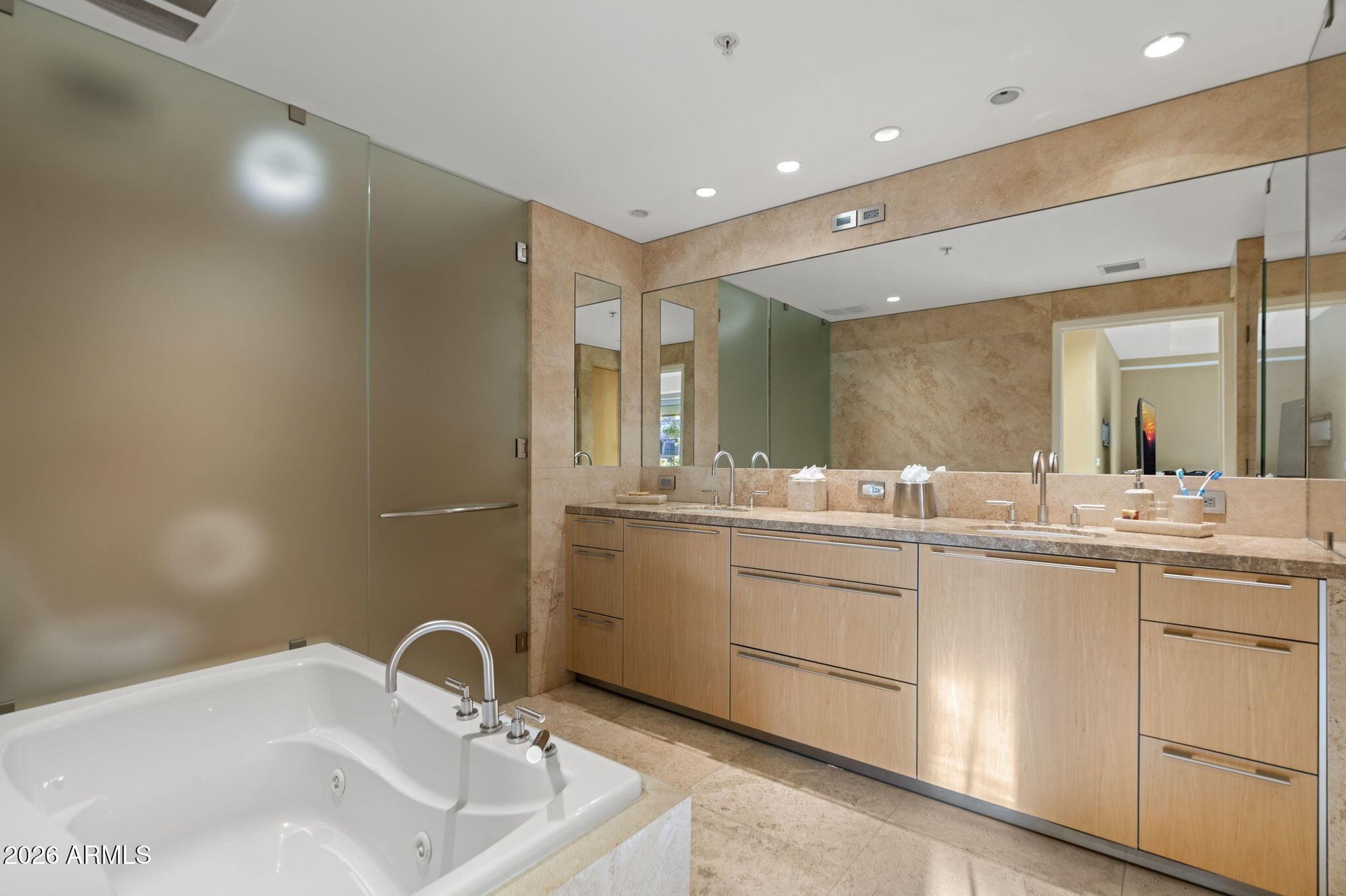 7167 E Rancho Vista Dr, #6004
