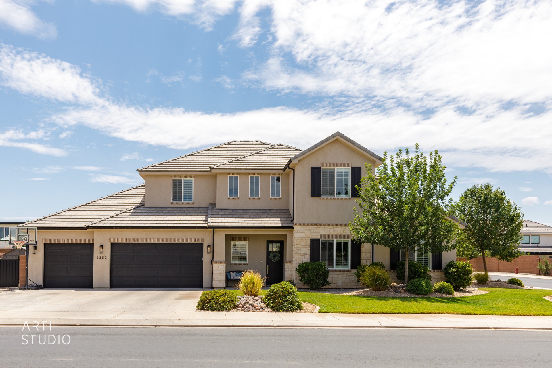 Fieldstone Cir
