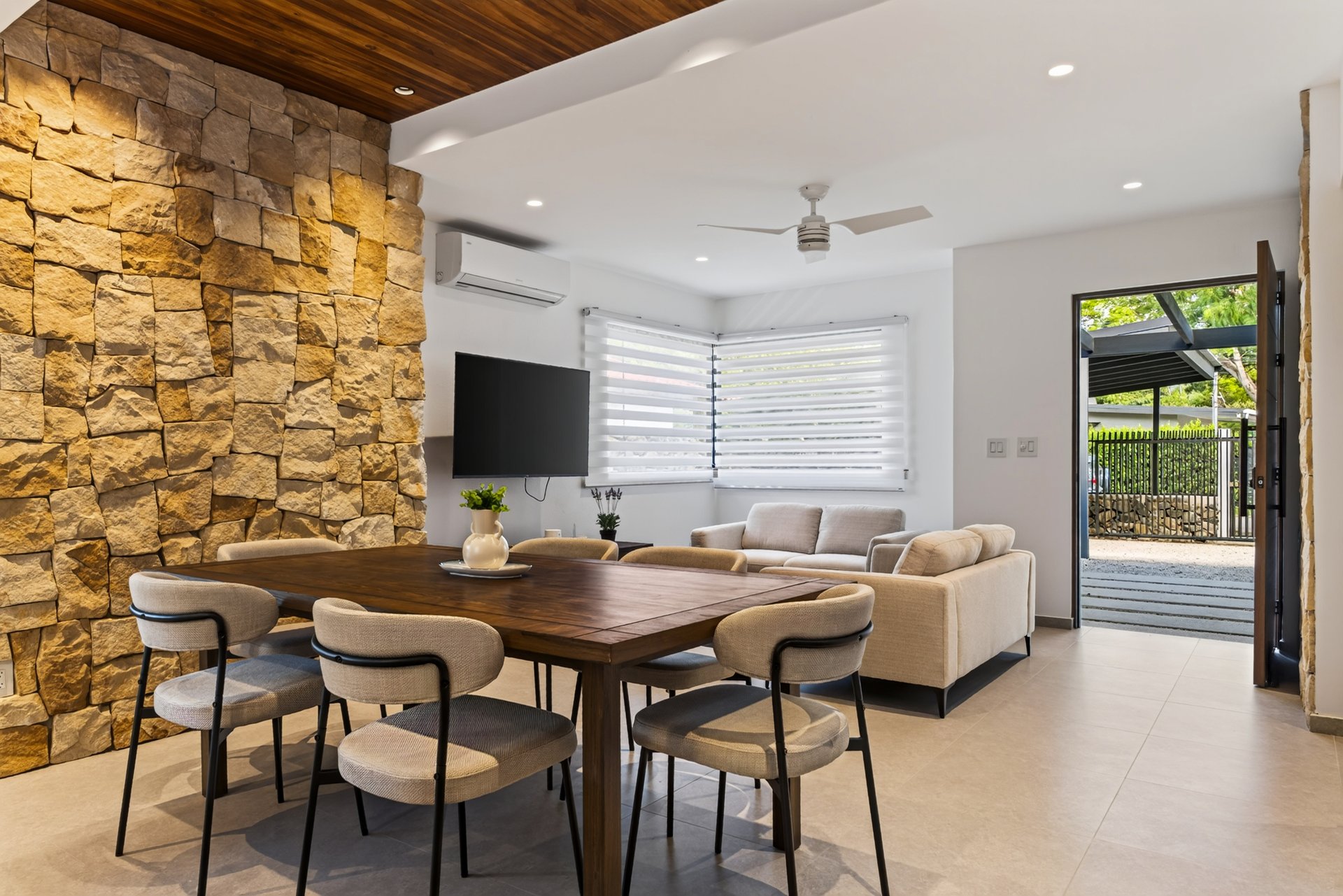 Casa Kuna II | A Tranquil Oasis in the Heart of Playas del Coco