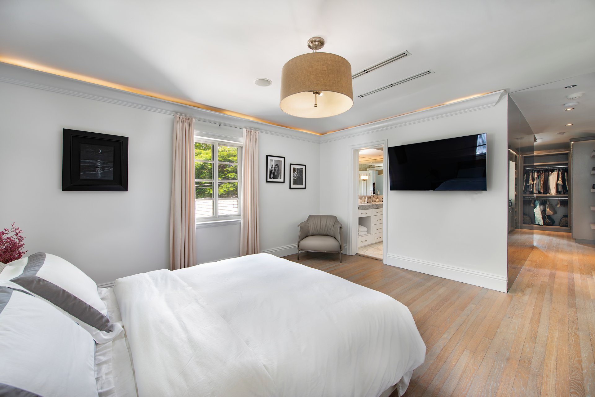 500 NE 57th Street