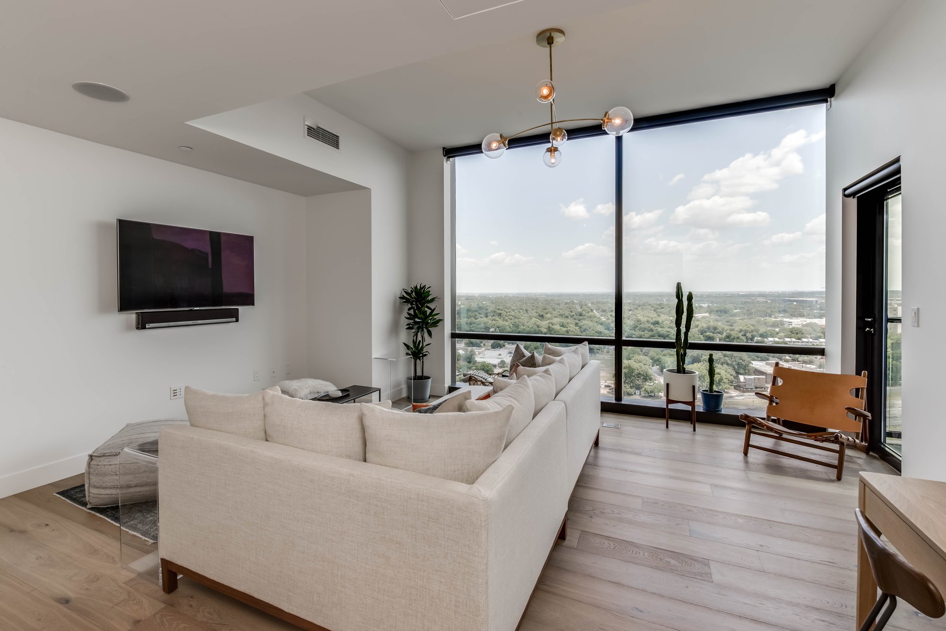 70 Rainey Street #1805