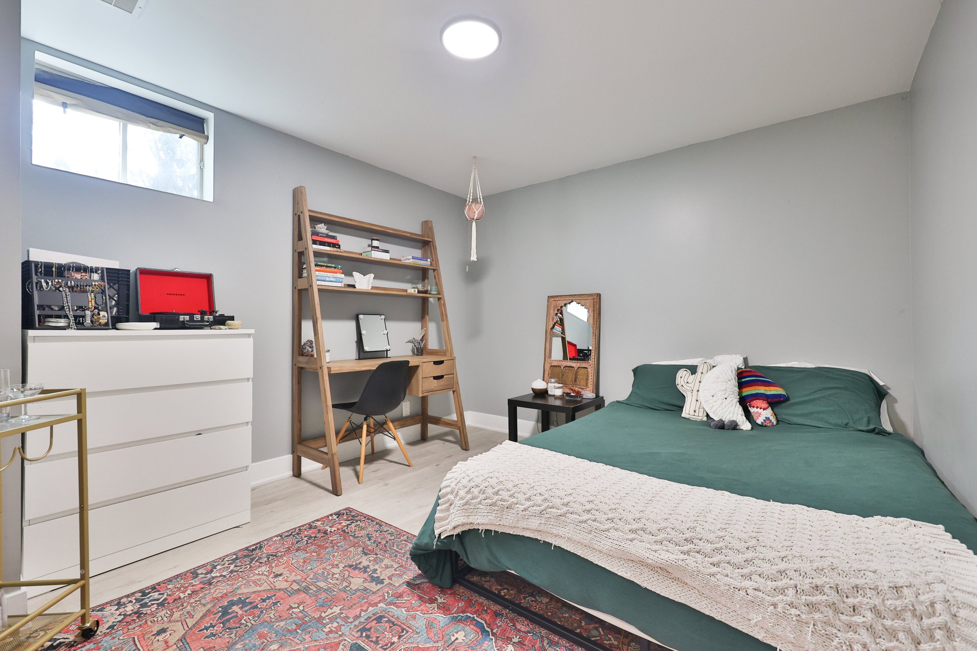 1131 Carol Street, Burlington