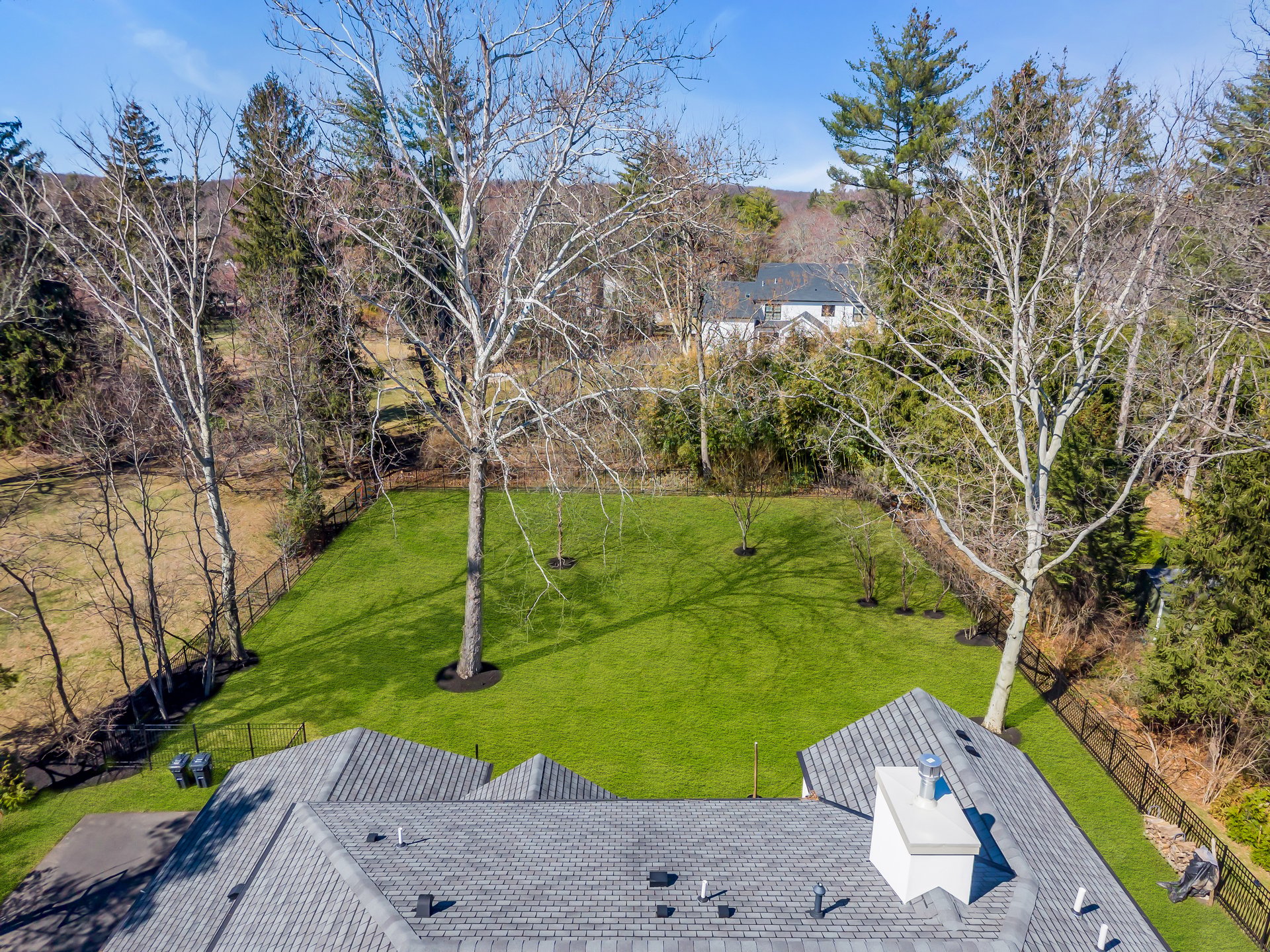 27 Tyson Ln