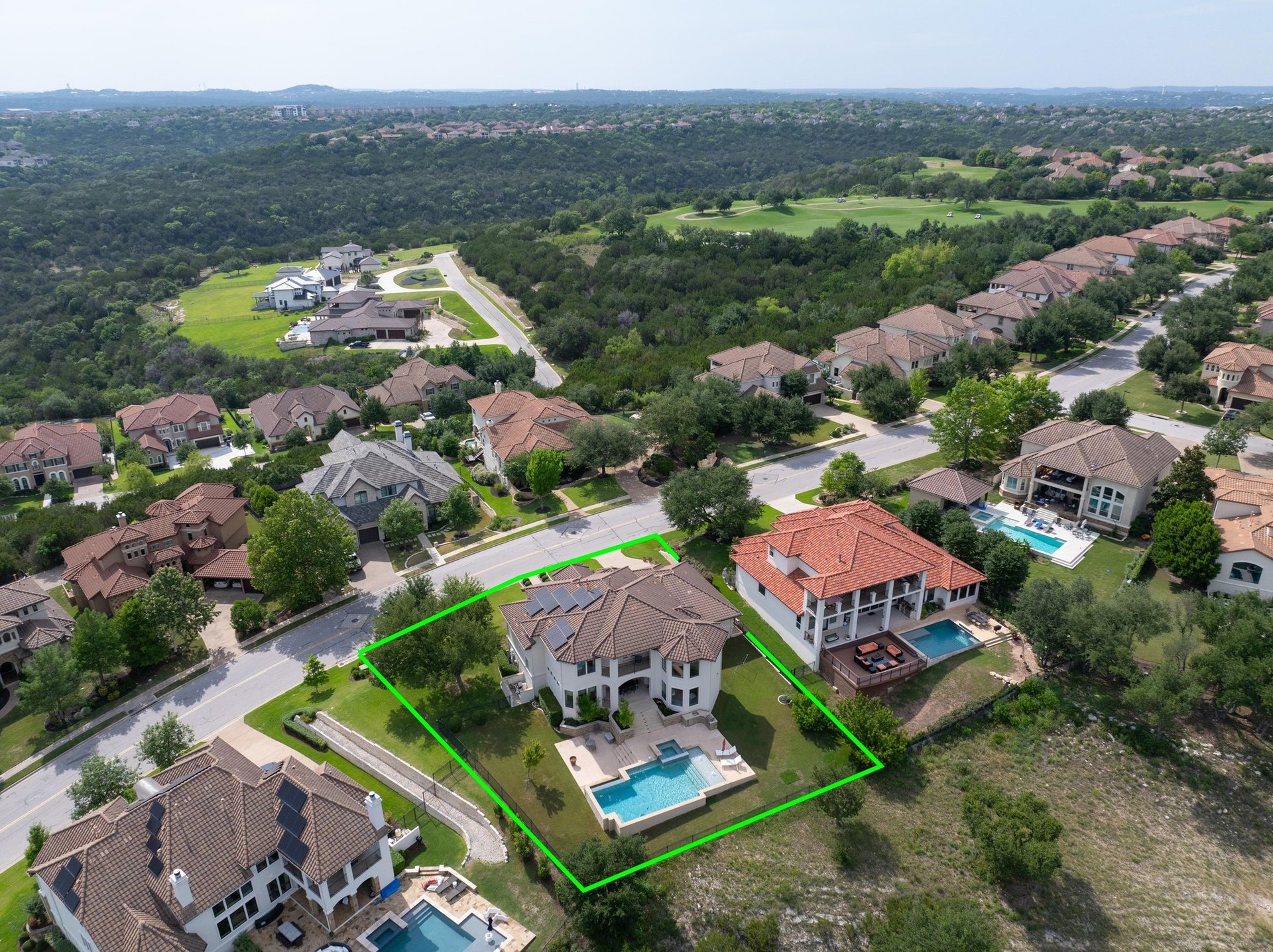 1501 University Club Drive