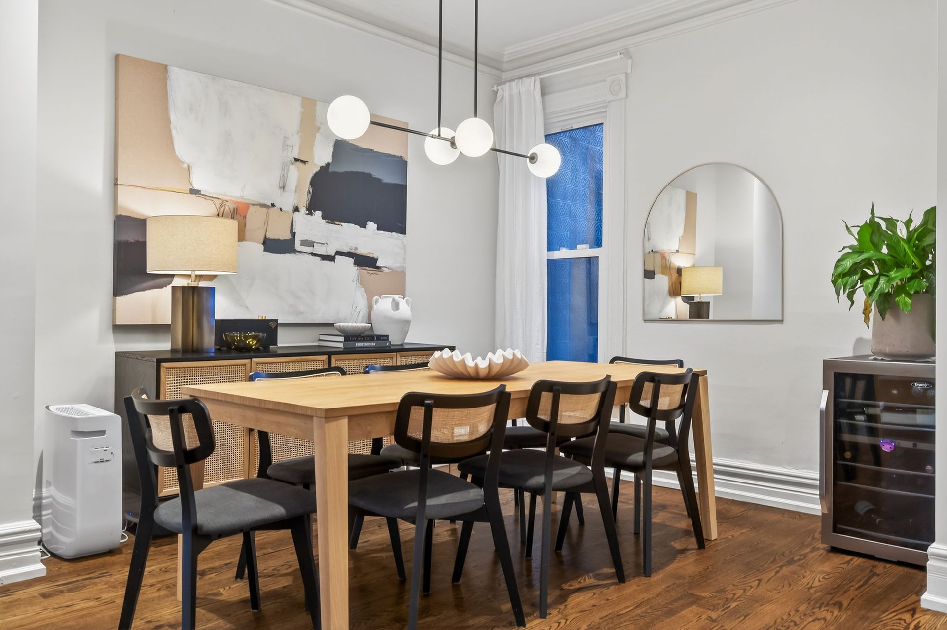 SOLD: Standout Residence In Coveted Summerhill