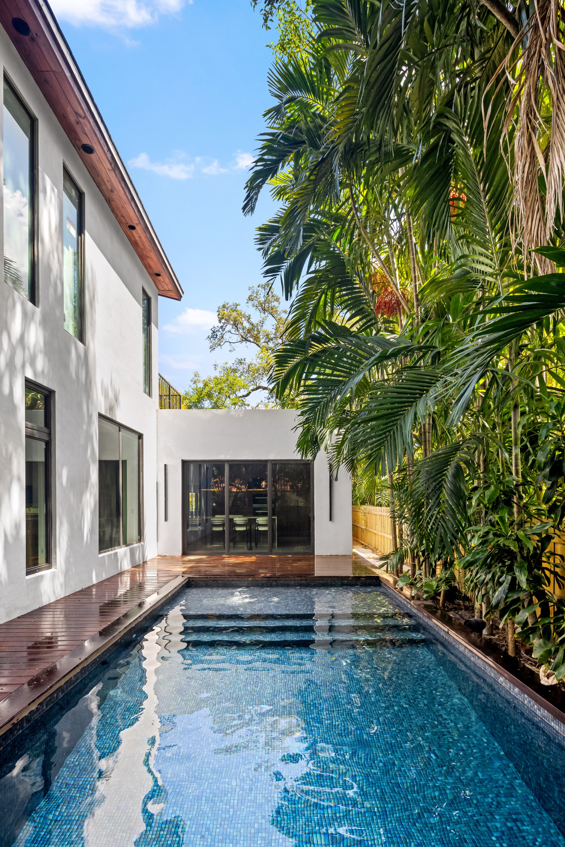 Spring Garden | Modern Luxury