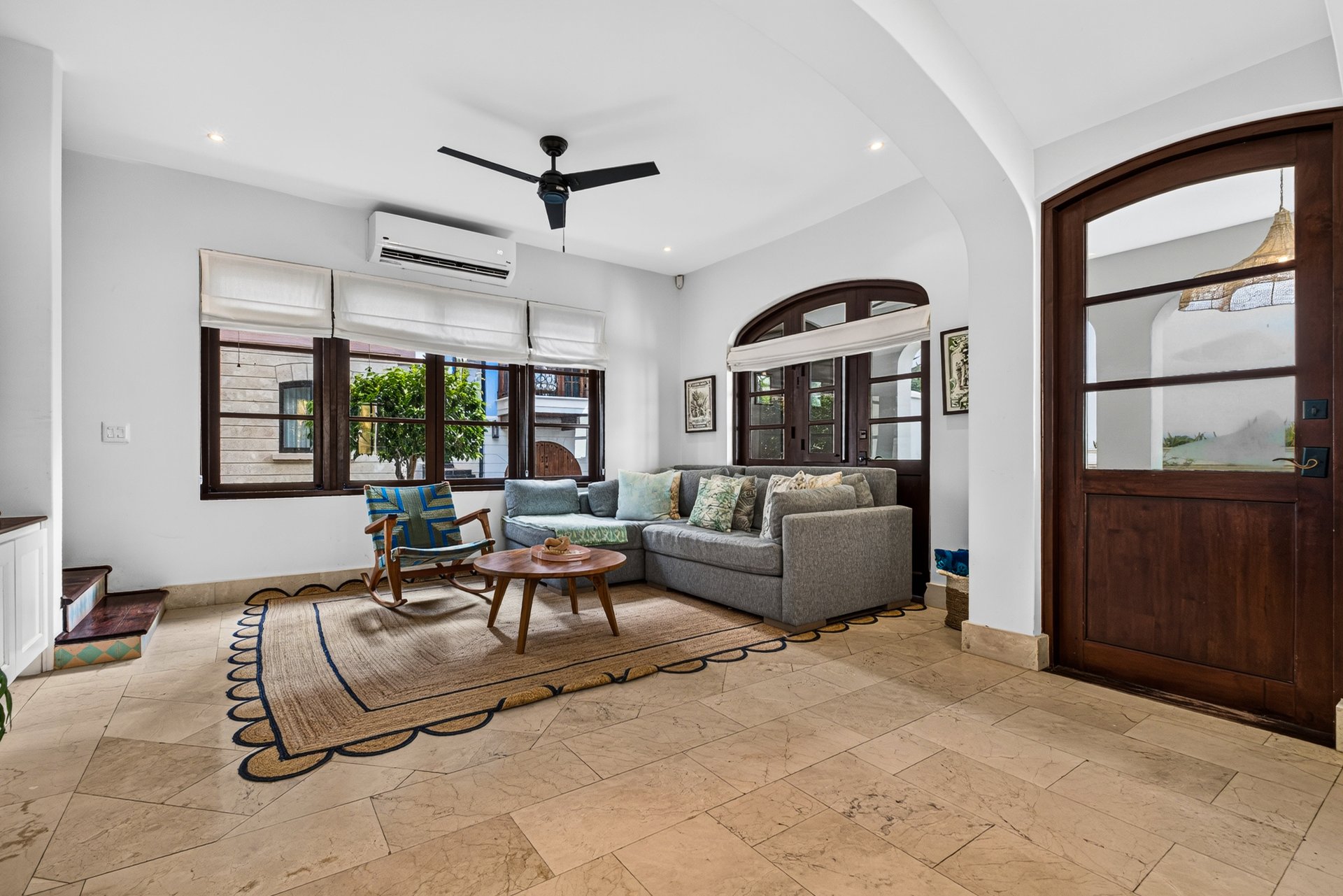 16 Calle La Ronda | Renovated Three-Bedroom Home Steps from Playa Danta