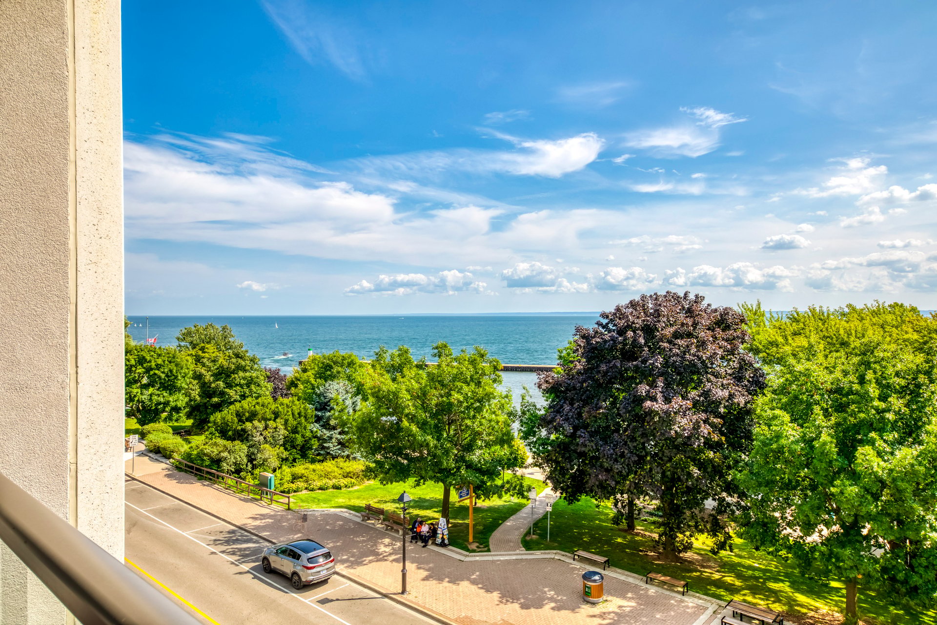 11 Bronte Rd #417