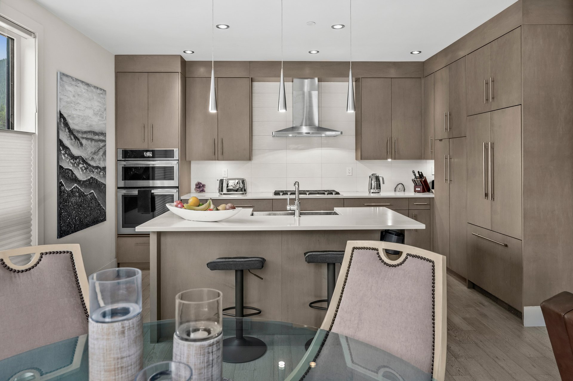 101A Stewart Creek Rise Unit: 101