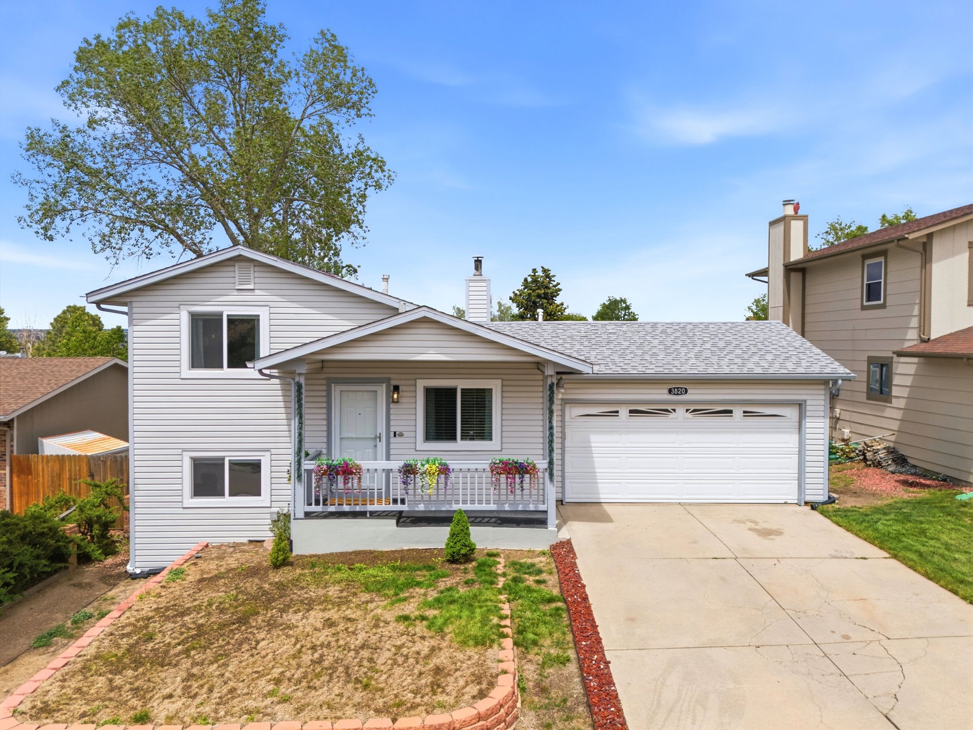 3820 Soft Breeze Way