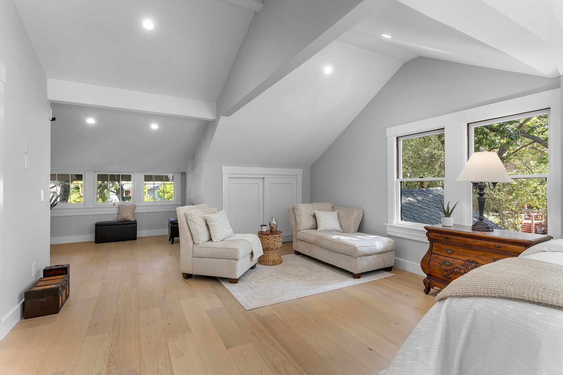 14275 Saratoga Avenue, Saratoga
