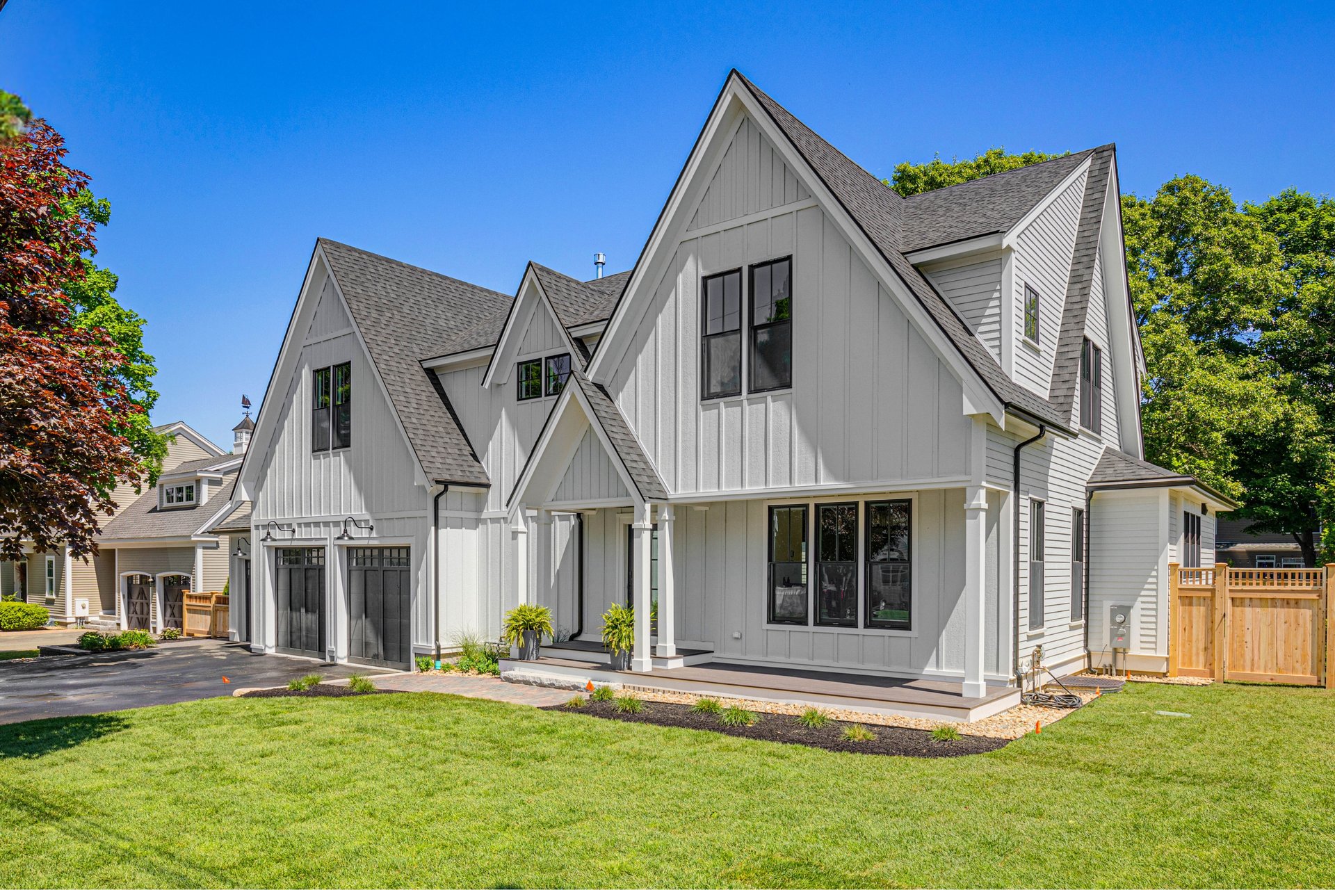 29 Harding Avenue