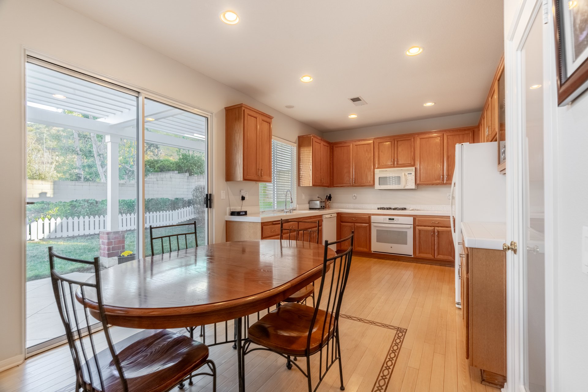 720 Camino Del Sol