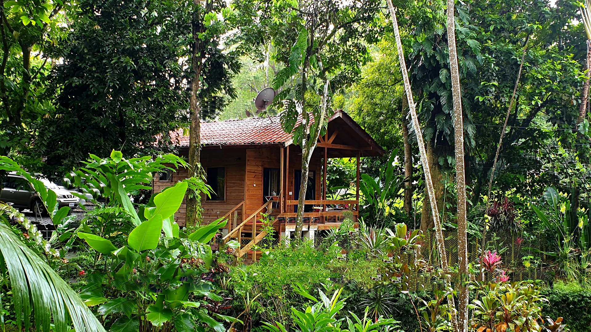 8 Cabinas with Swimming Pool on Lush Jungle Property | Uvita