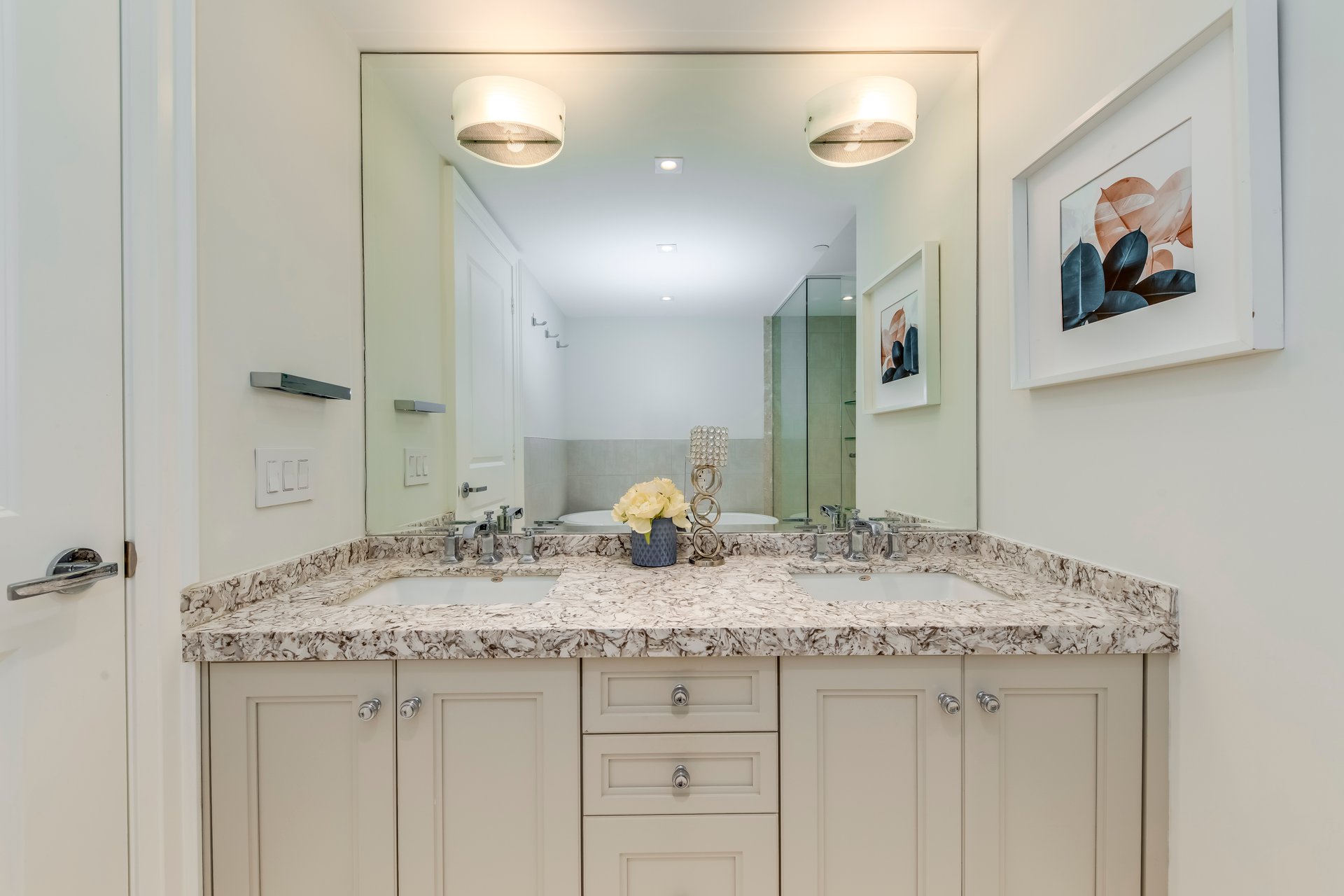 11 Bronte Rd #417